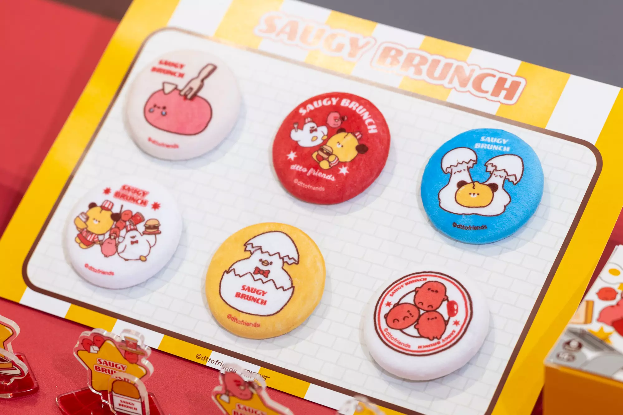 2025 夏天最療癒台味主題登場！dtto friends 主題快閃店《SAUGY BRUNCH》台式早餐店松菸正式開張全新角色「小肉豆」現身，眾多限定週邊搶先收藏、消費禮/打卡禮 天天送