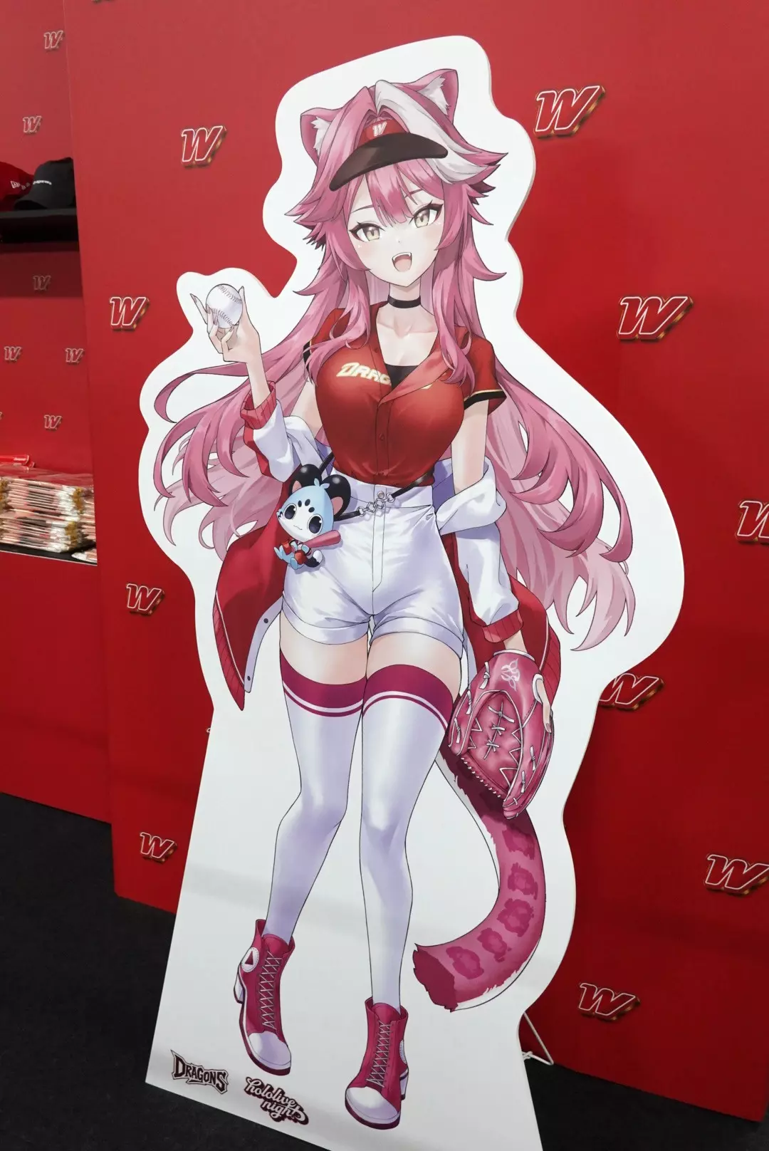 與 Hololive EN 的 Vtuber 們一起抓住夏天的尾巴！味全龍 x Hololive night 主題日正式登場！