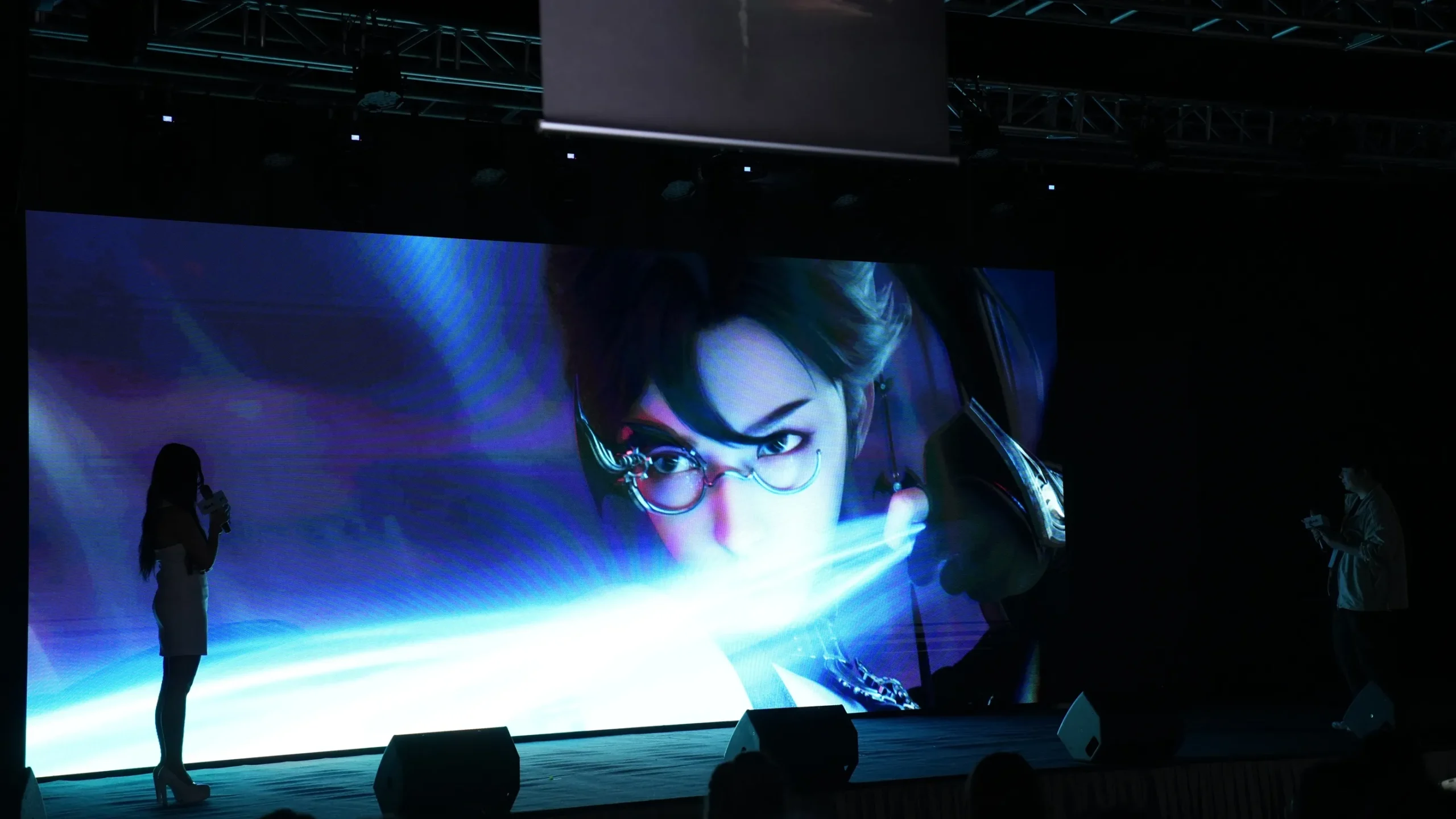 慶週年！《逆水寒》2.0 版本 250 億首儲全返，多項 IP 連動，幻藍小熊壓軸登場與民同歡