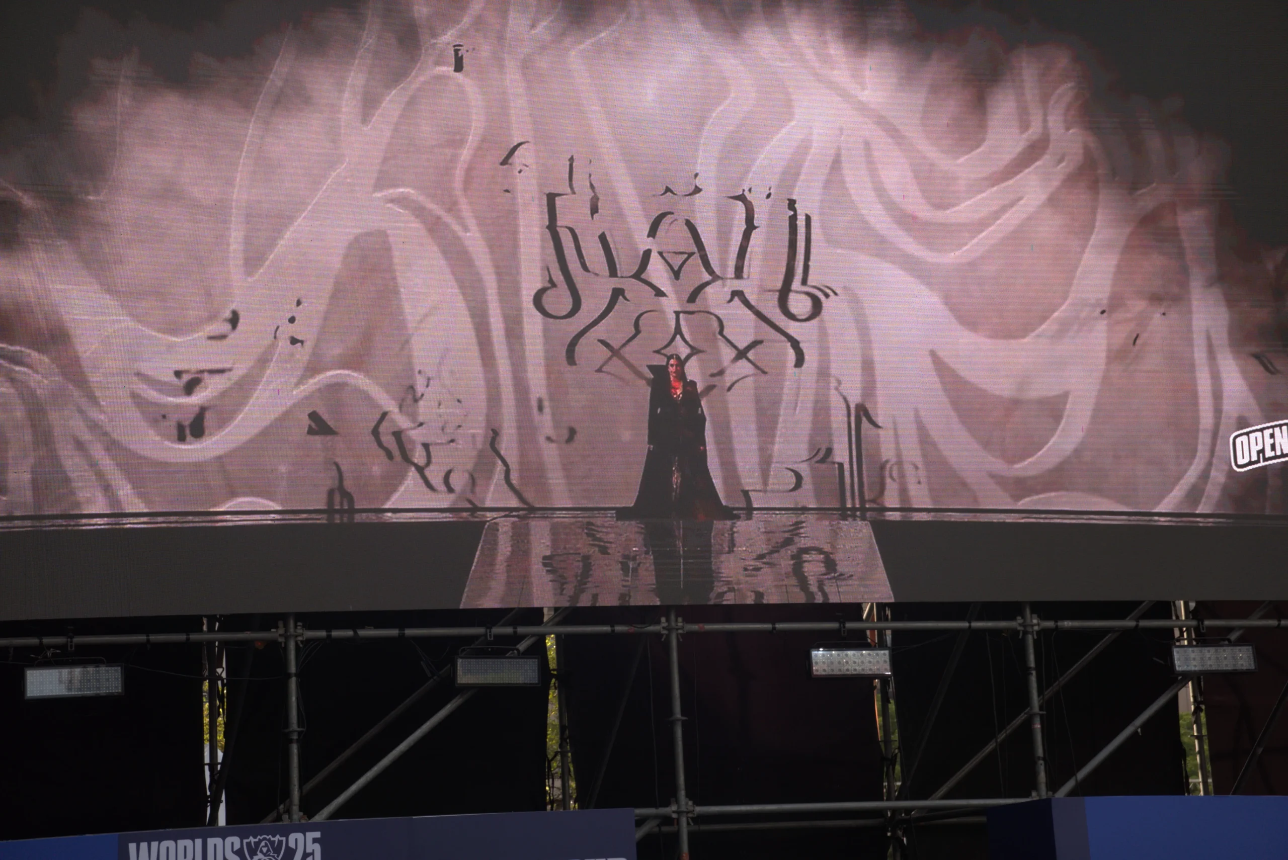 《英雄聯盟》見證六冠傳奇誕生 101 水舞廣場 觀賽派對賽後回顧