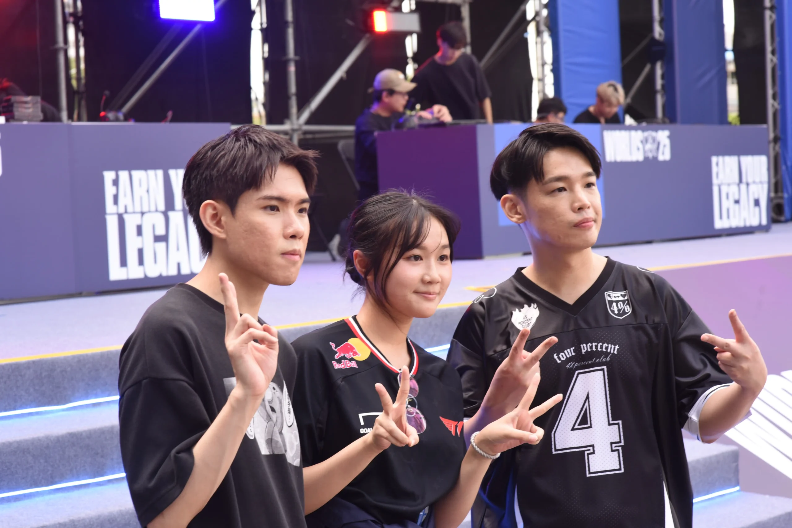 《英雄聯盟》見證六冠傳奇誕生 101 水舞廣場 觀賽派對賽後回顧