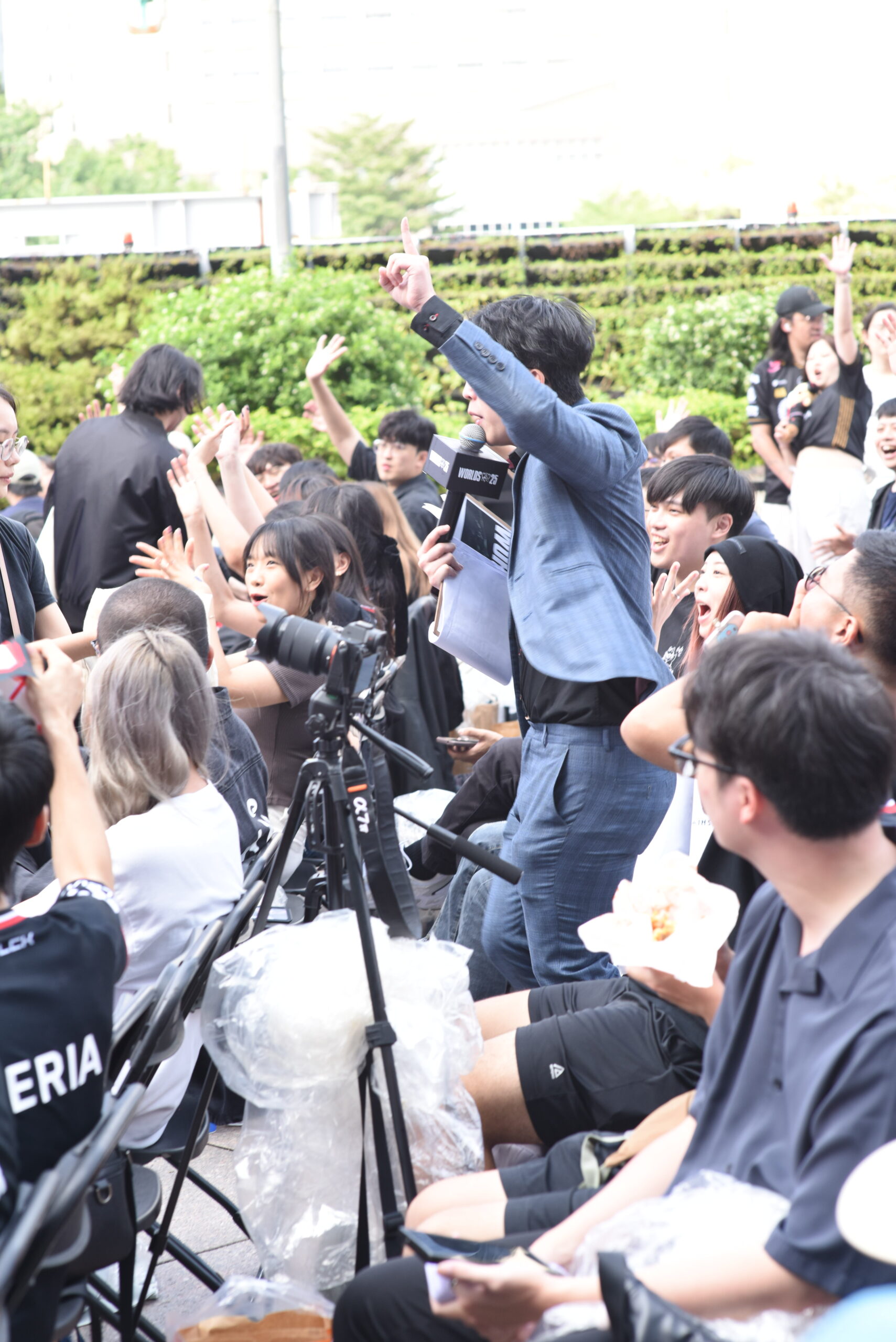 《英雄聯盟》見證六冠傳奇誕生 101 水舞廣場 觀賽派對賽後回顧