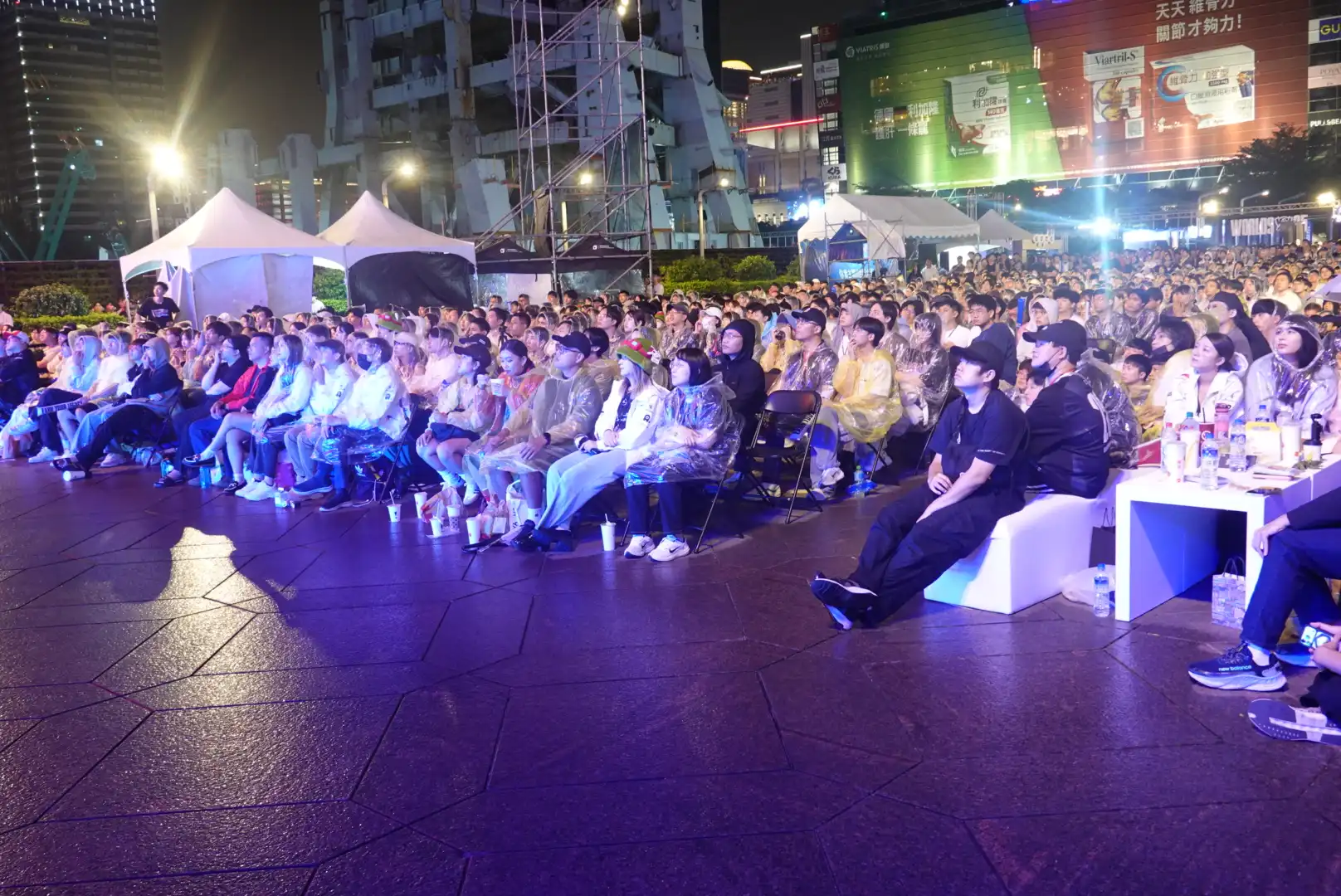 《英雄聯盟》見證六冠傳奇誕生 101 水舞廣場 觀賽派對賽後回顧