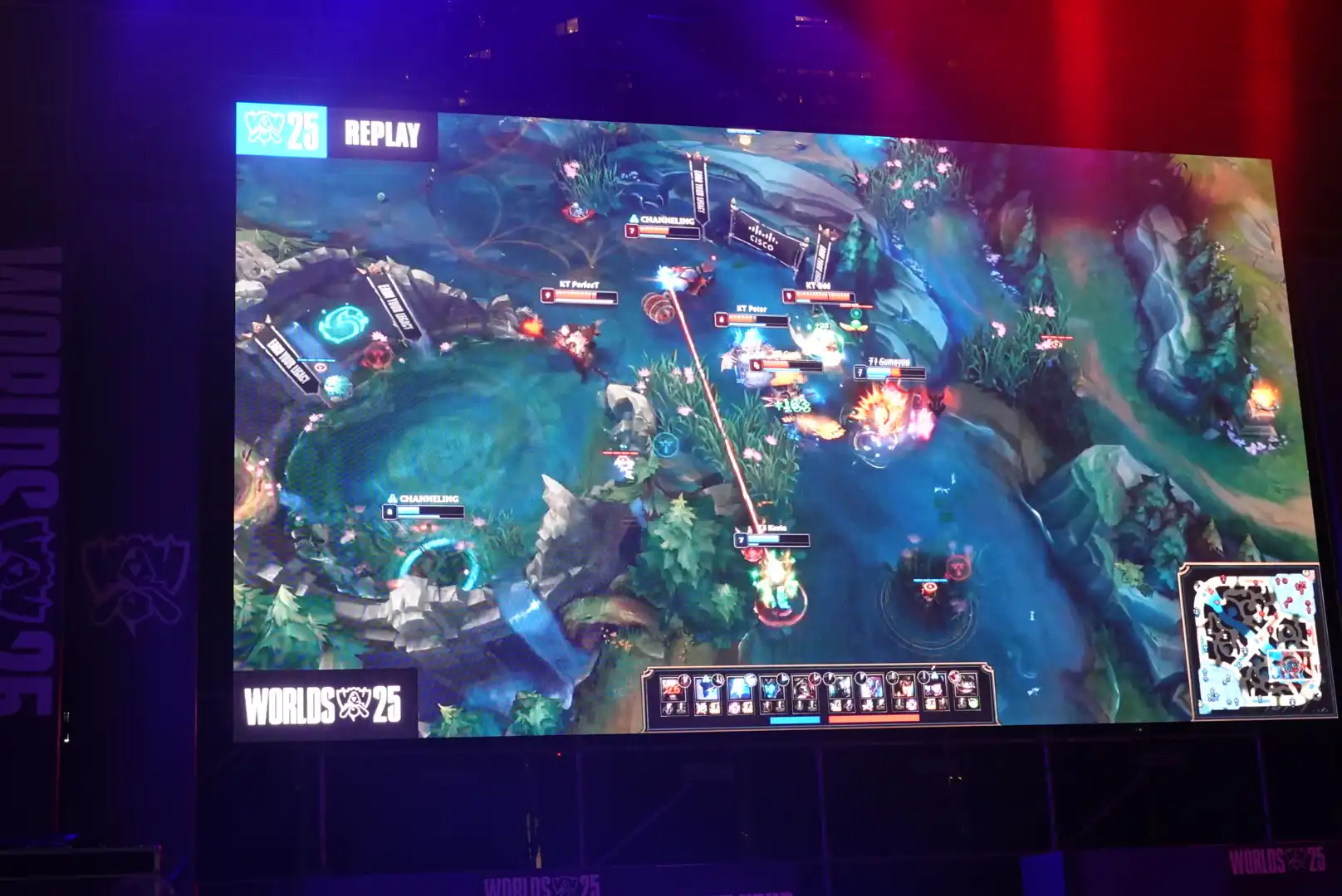 《英雄聯盟》見證六冠傳奇誕生 101 水舞廣場 觀賽派對賽後回顧