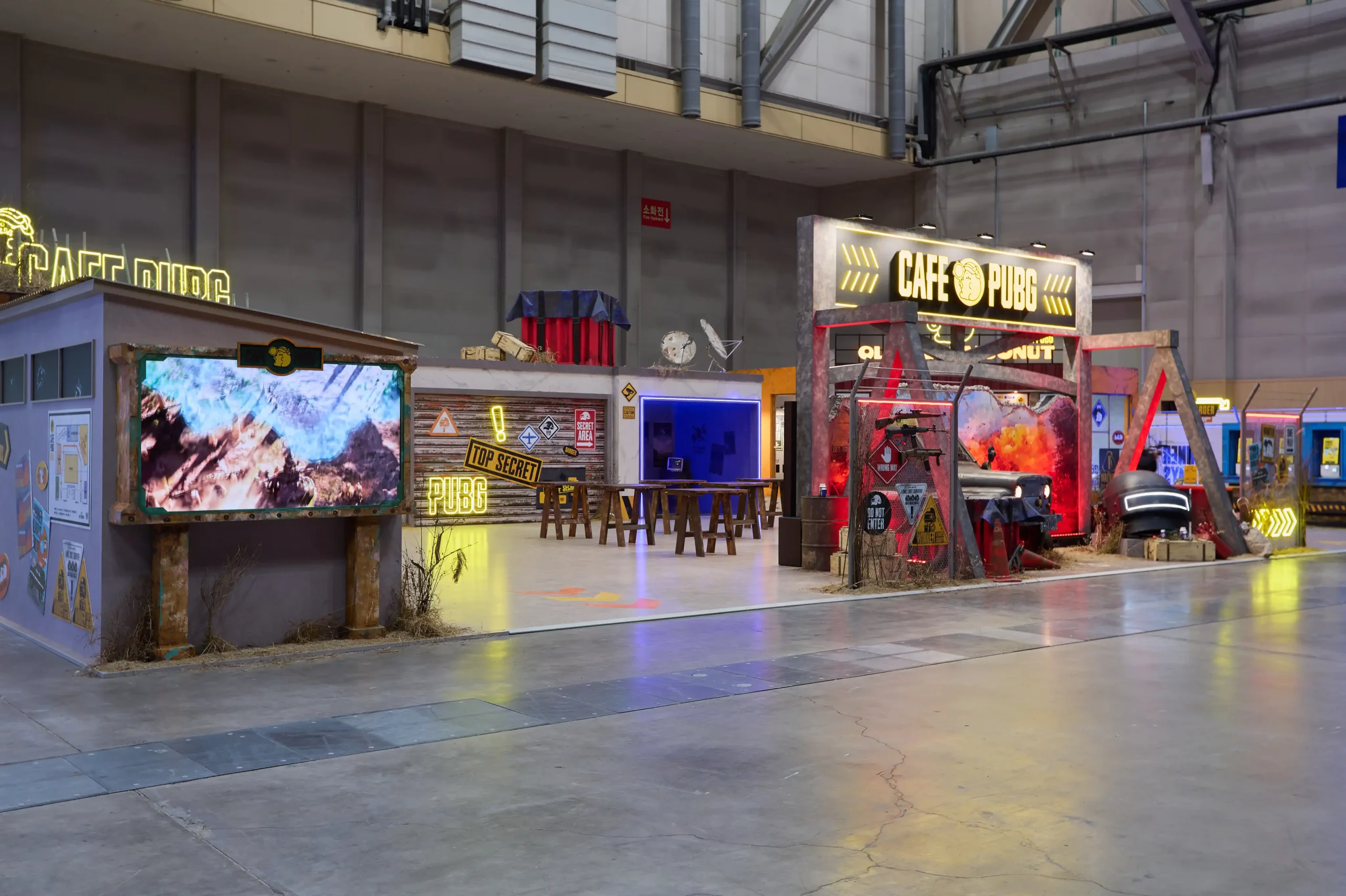 KRAFTON G-STAR 2025 現場直擊！《幻獸帕魯 Mobile》首度公開試玩 CAFÉ PUBG 與熱力滿點的舞台節目，讓現場體驗熱潮不斷升溫