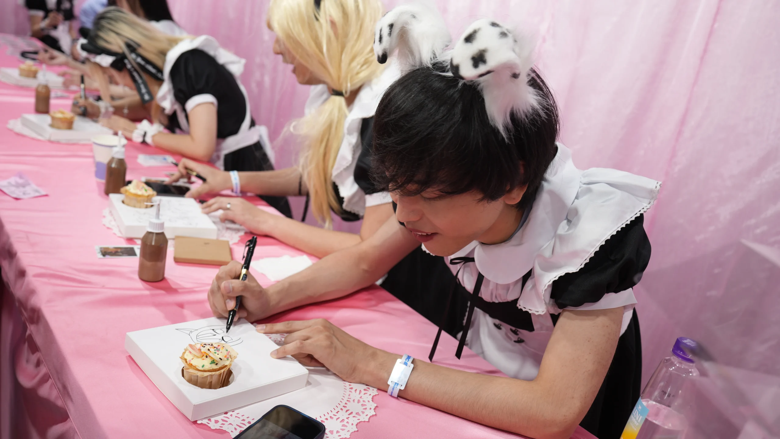 WirForce 2025 超有梗實況主女僕咖啡廳，夾雜驚喜與驚嚇的服務