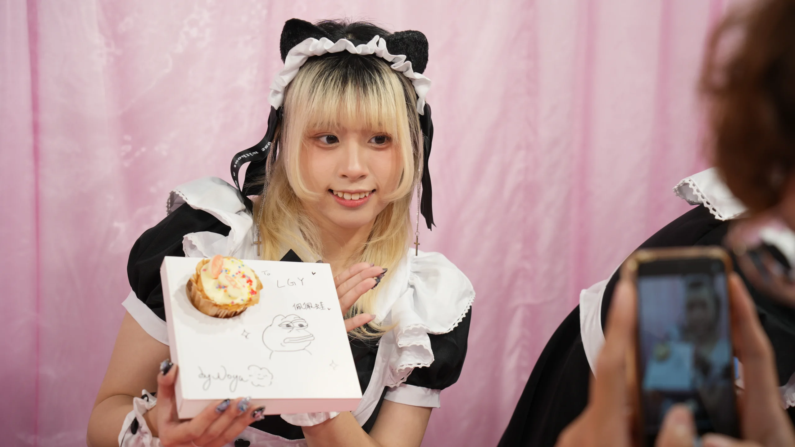 WirForce 2025 超有梗實況主女僕咖啡廳，夾雜驚喜與驚嚇的服務