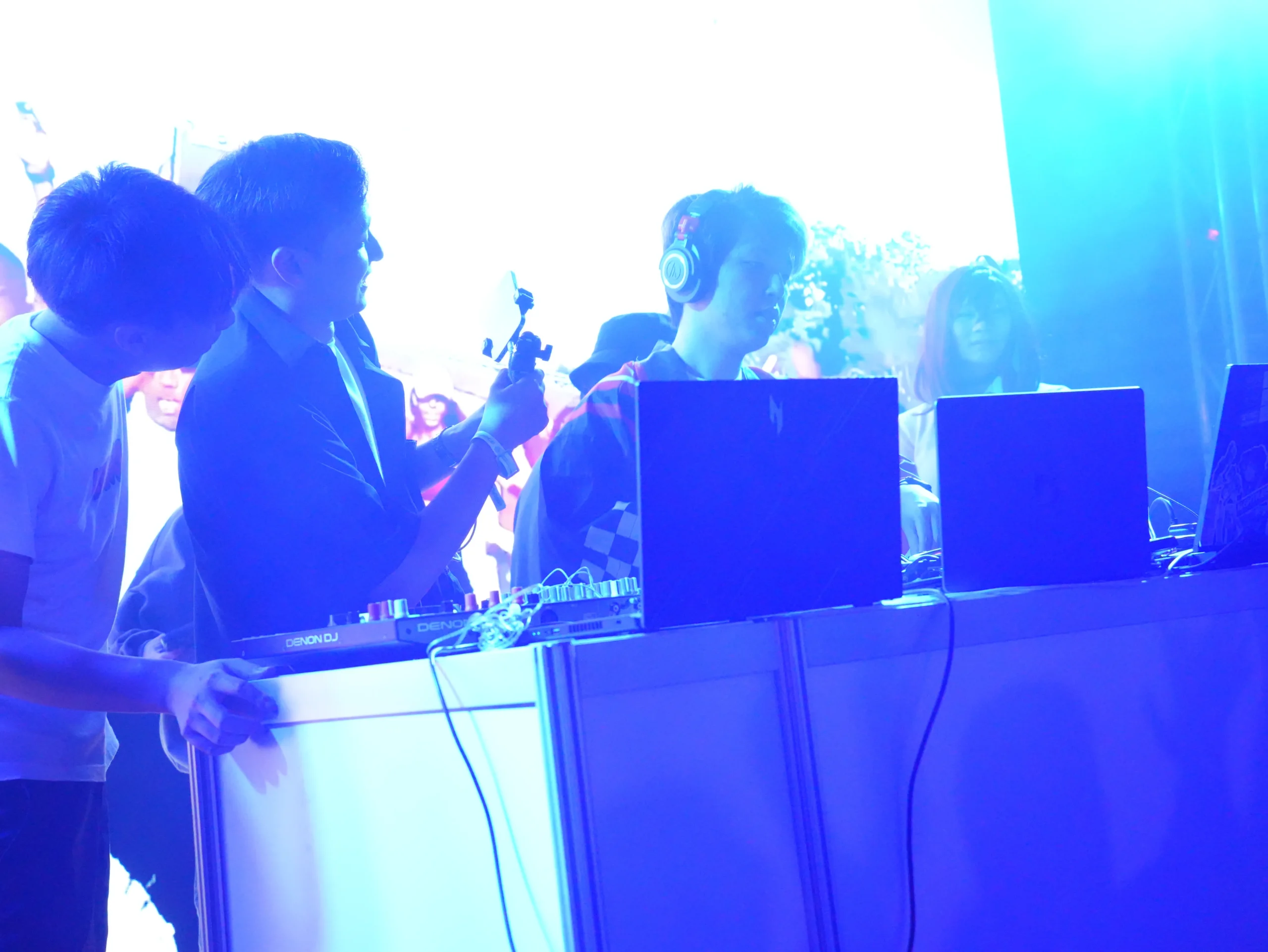 WirForce 2025 回顧篇，宅歌樂團大串燒與玩家 DJ 們的放肆夜現場！