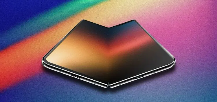 首款摺疊iPhone量產規模超旗艦？　傳蘋果下單2,200萬片面板撼動供應鏈