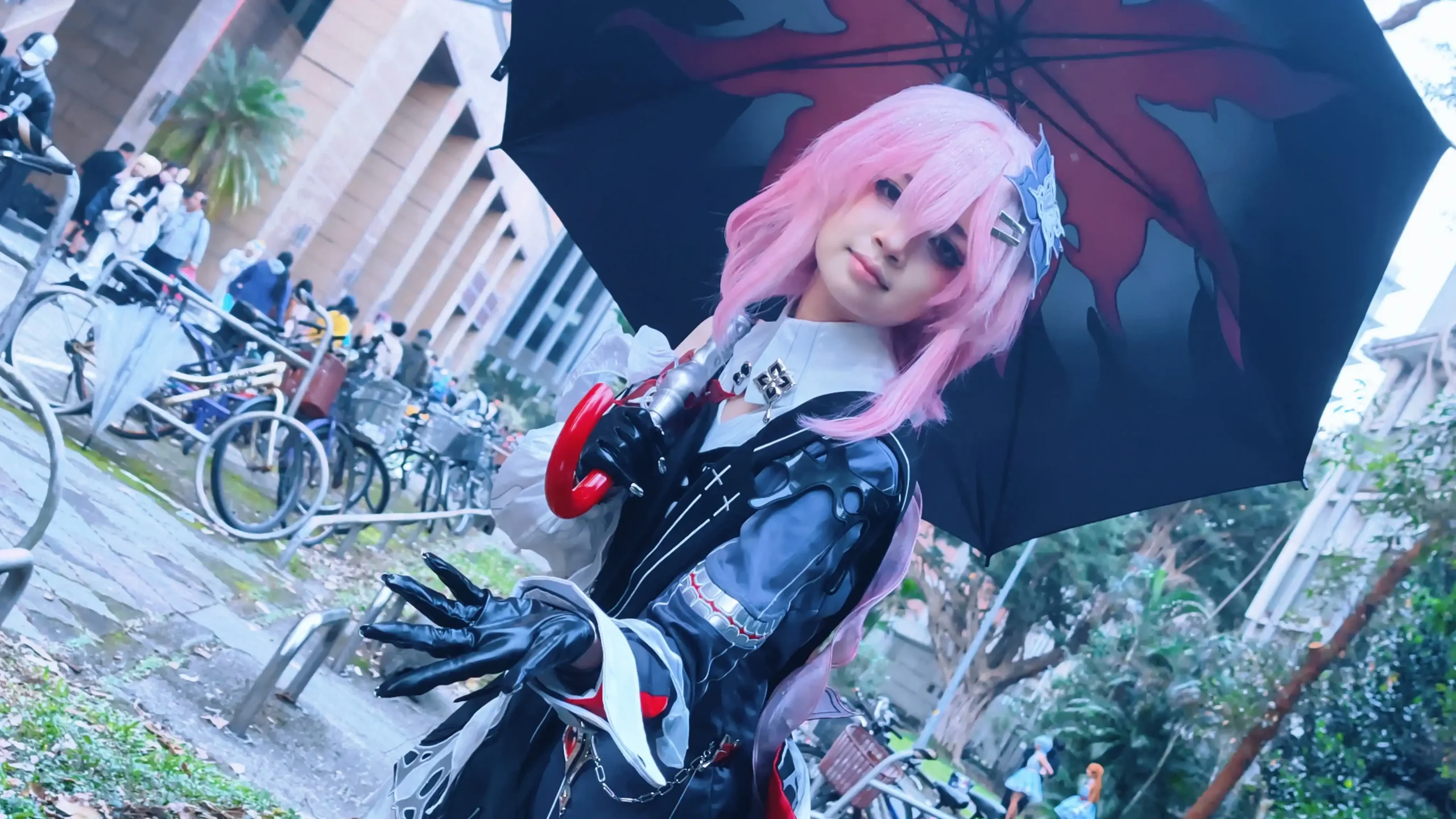 【CWT 71】又濕又雨又冷 但也依然於寒冬中綻放的場外 Coser 回顧