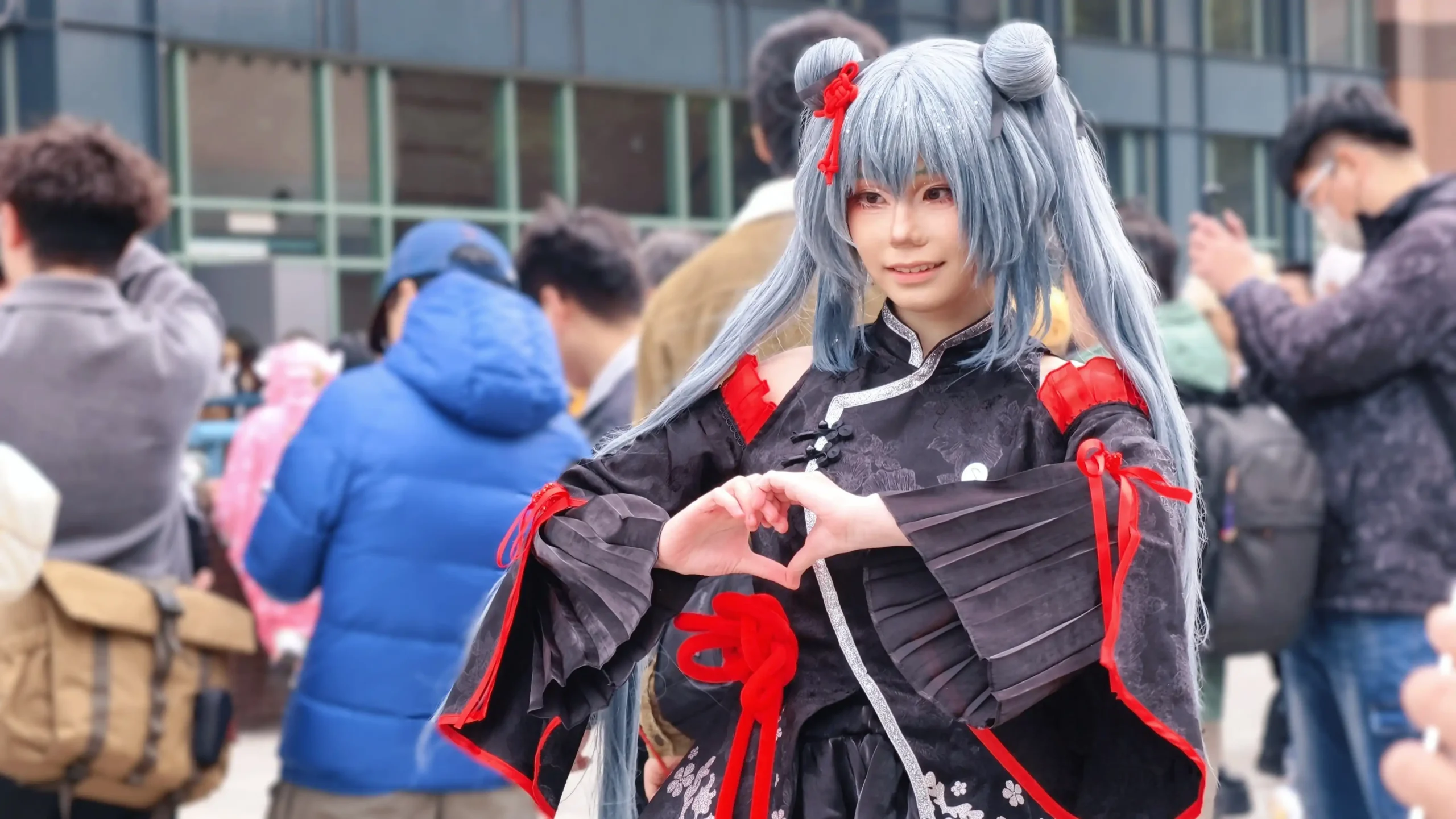 【CWT 71】又濕又雨又冷 但也依然於寒冬中綻放的場外 Coser 回顧