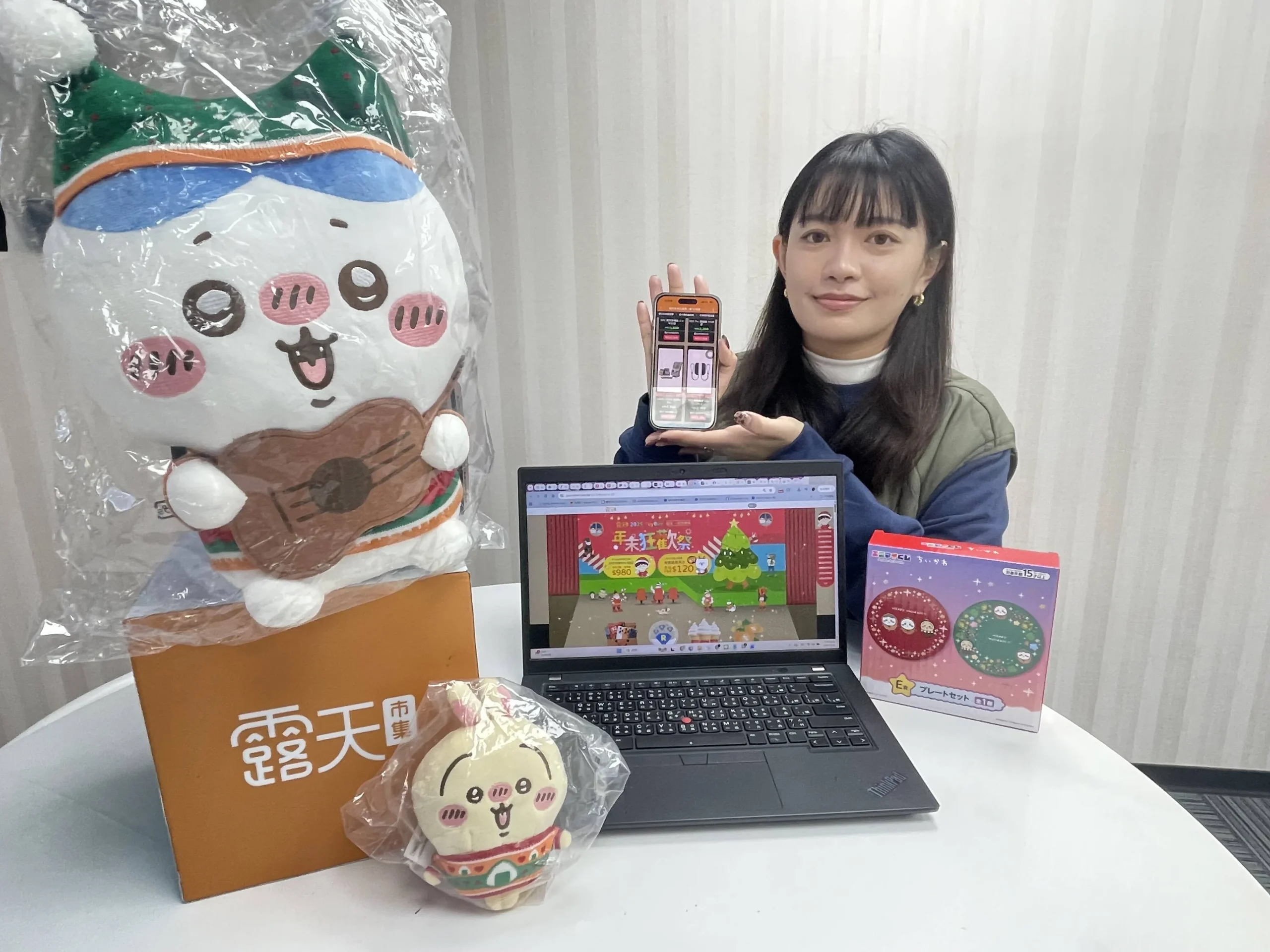 露天市集搶聖誕送禮商機！人氣ACG動漫週邊、療癒玩偶翻倍賣，限時推吉伊卡哇、Hololive上千組熱門動漫IP周邊