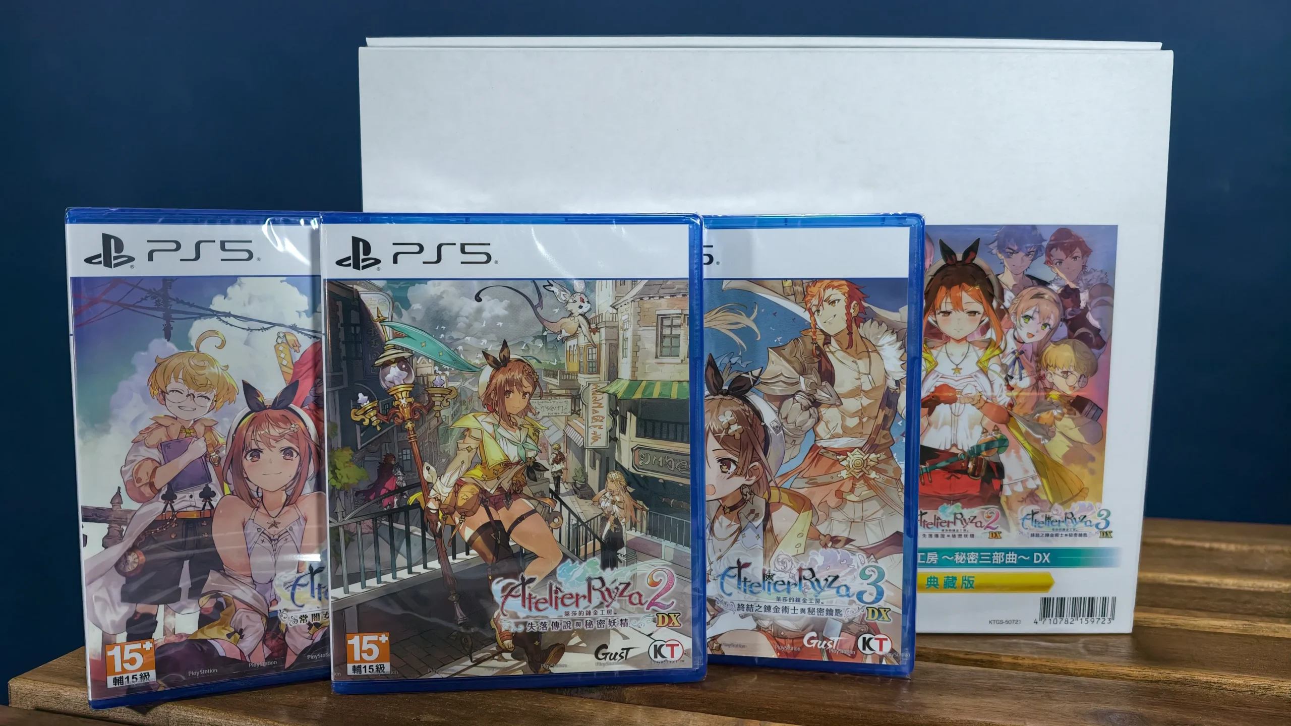 《萊莎的鍊金工房～秘密三部曲～ DX》典藏版開箱：把旅途中的回憶一次珍藏起來吧！