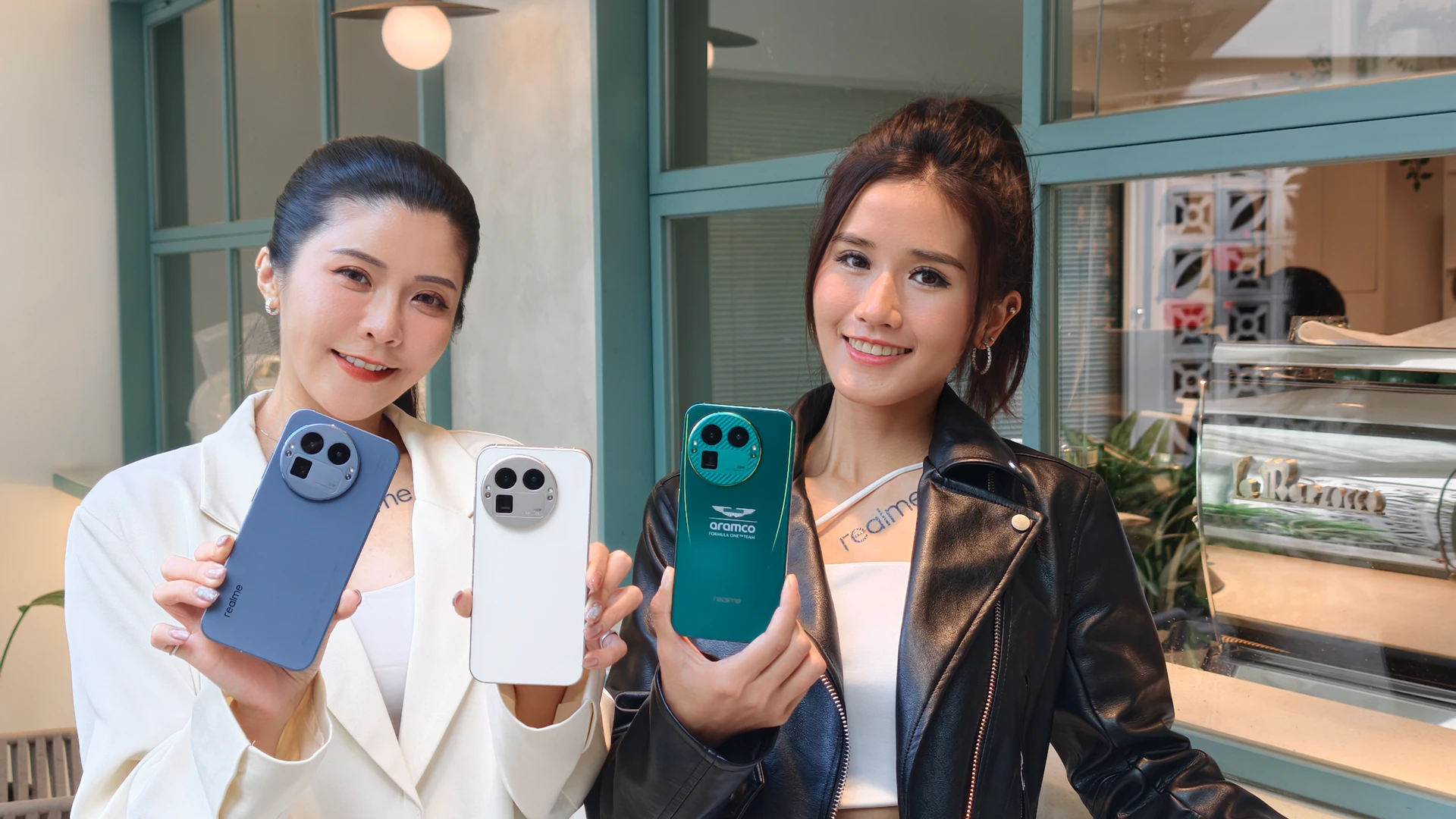 攜手攝影圈人文代表理光RICOH GR　realme GT 8 Pro街拍神器奧斯頓馬丁F1限量版同步亮相