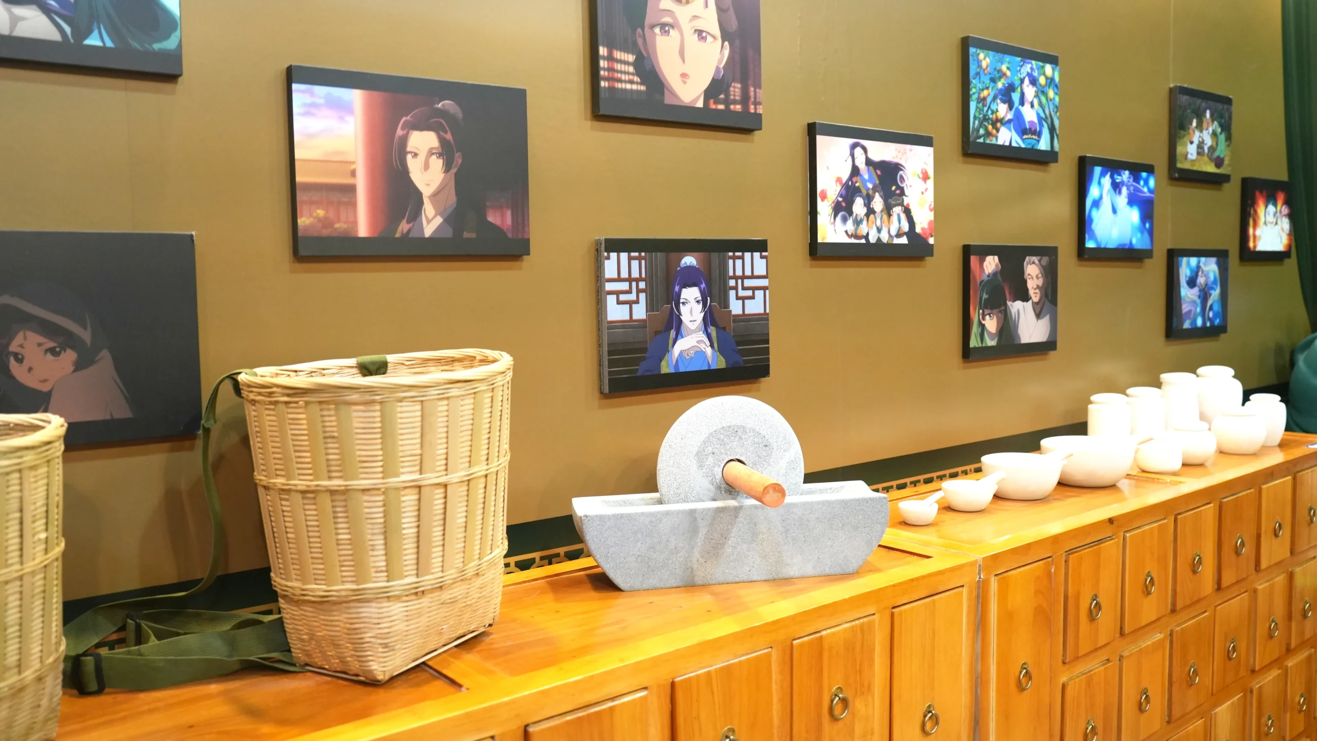 【開箱】高達兩層樓的貓貓等你打卡！《藥師少女的獨語》快閃店北部登場！