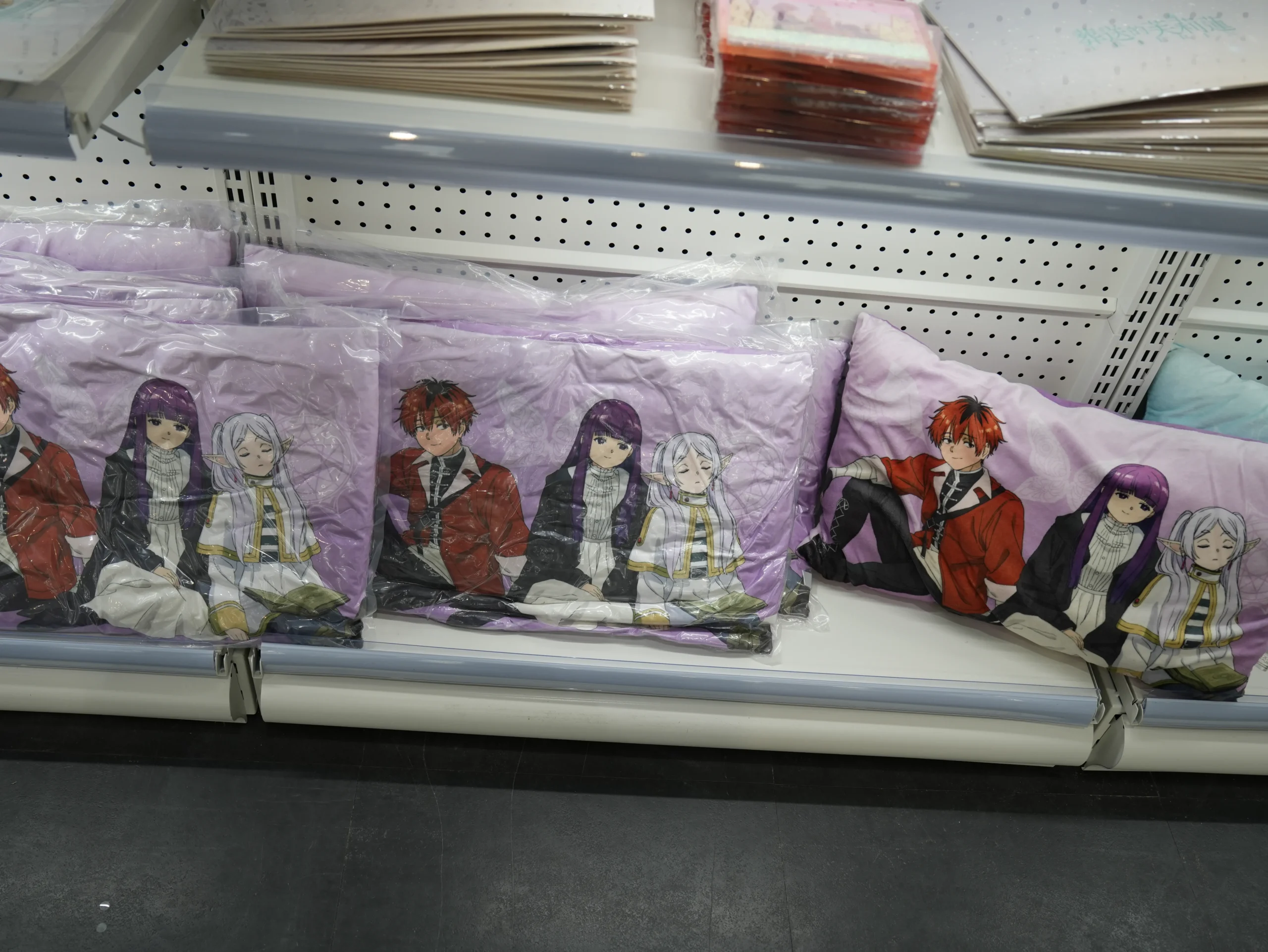 【開箱】與芙莉蓮一起重新踏上旅途，《葬送的芙莉蓮》特展正式啟程！