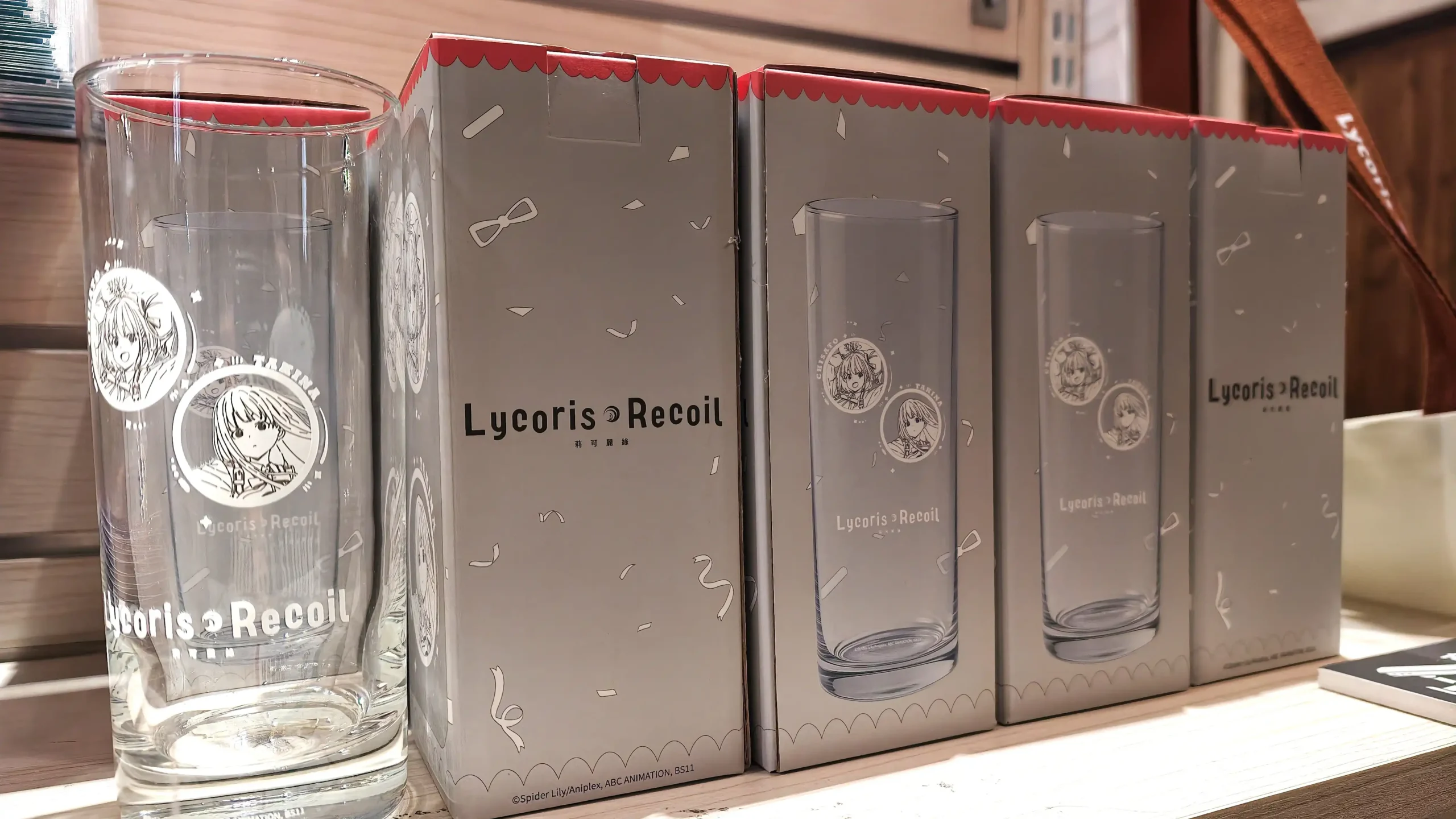 【開箱】《Lycoris Recoil 莉可麗絲展～seize the day～》前進 LycoReco 咖啡廳 體驗最純粹的友情