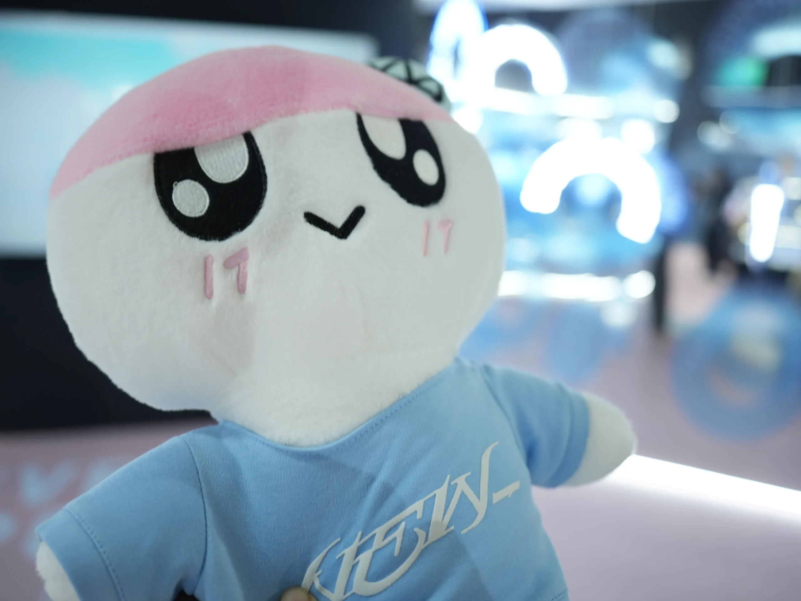 【開箱】集合啦！克拉親友會！SEVENTEEN 官方快閃店正式登場，還有超強打卡互動空間等你蒞臨