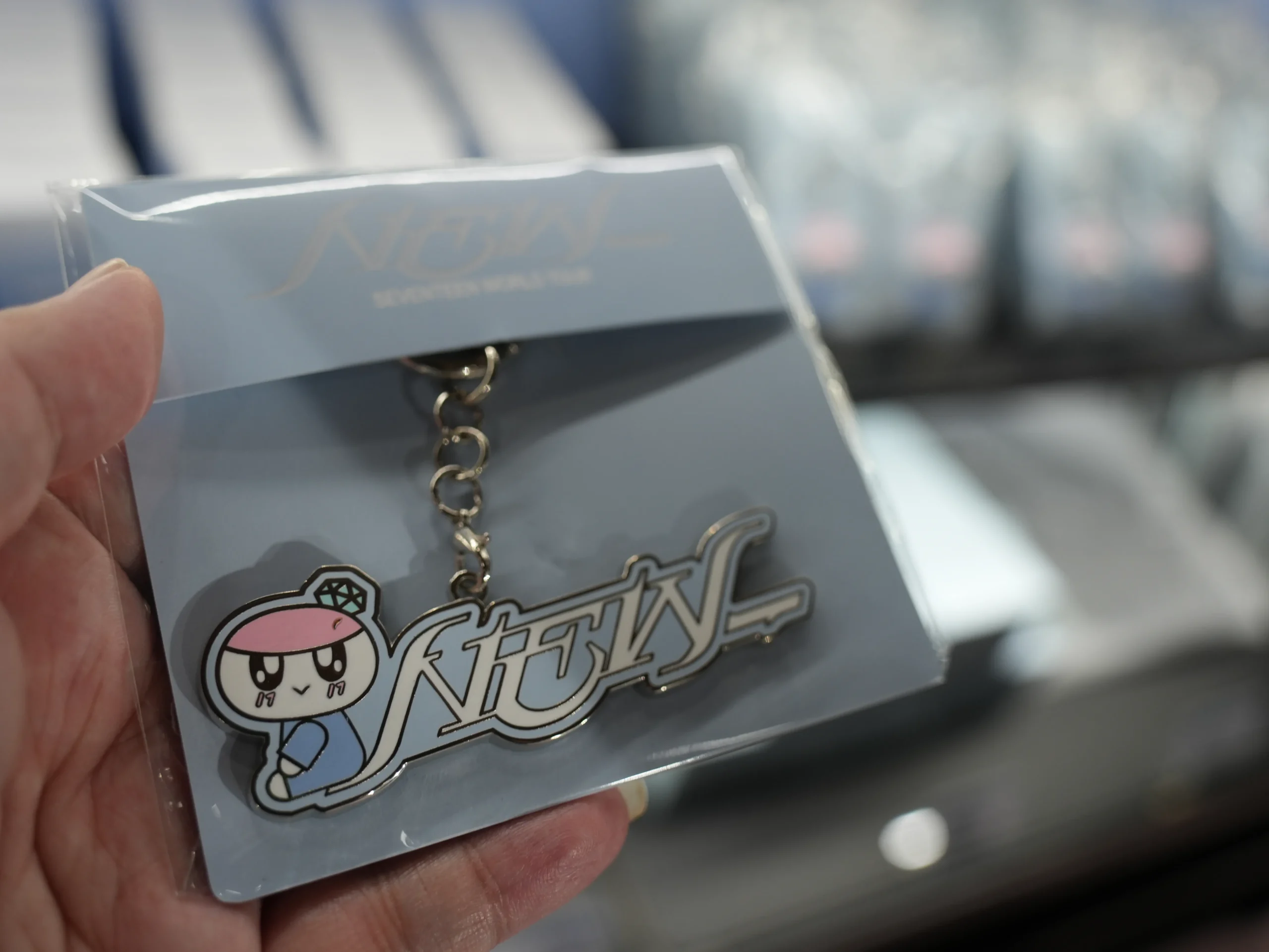 【開箱】集合啦！克拉親友會！SEVENTEEN 官方快閃店正式登場，還有超強打卡互動空間等你蒞臨