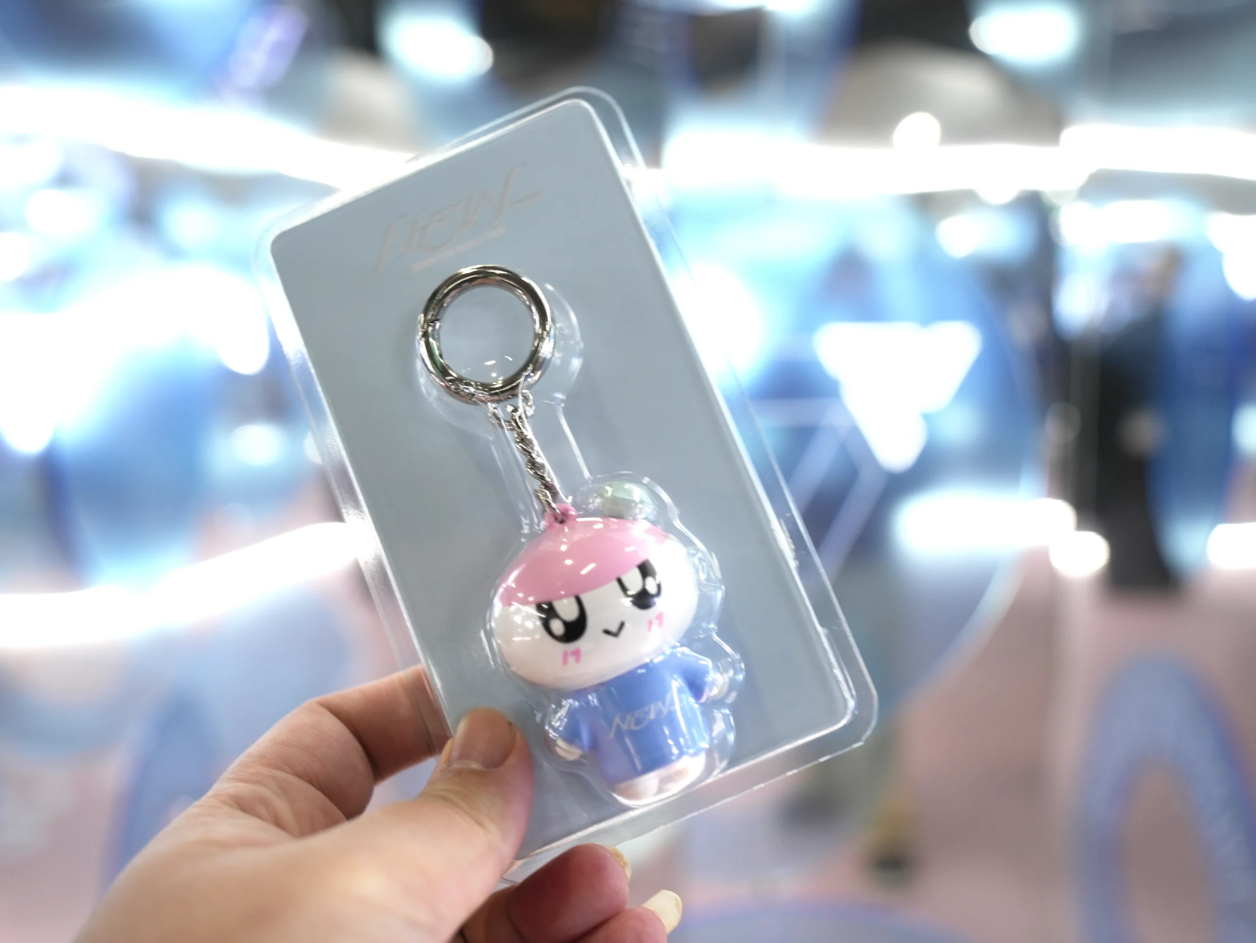 【開箱】集合啦！克拉親友會！SEVENTEEN 官方快閃店正式登場，還有超強打卡互動空間等你蒞臨