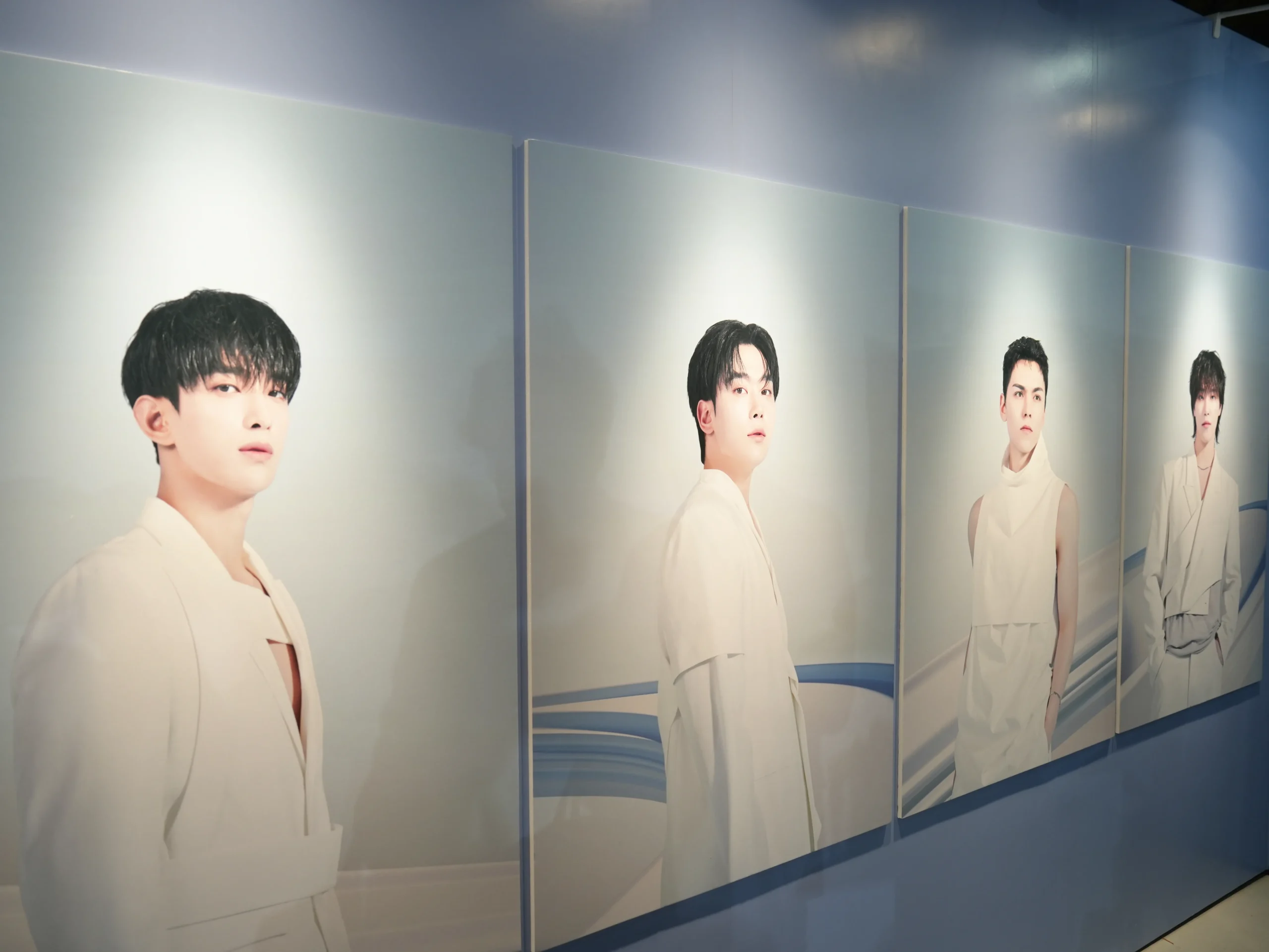 【開箱】集合啦！克拉親友會！SEVENTEEN 官方快閃店正式登場，還有超強打卡互動空間等你蒞臨