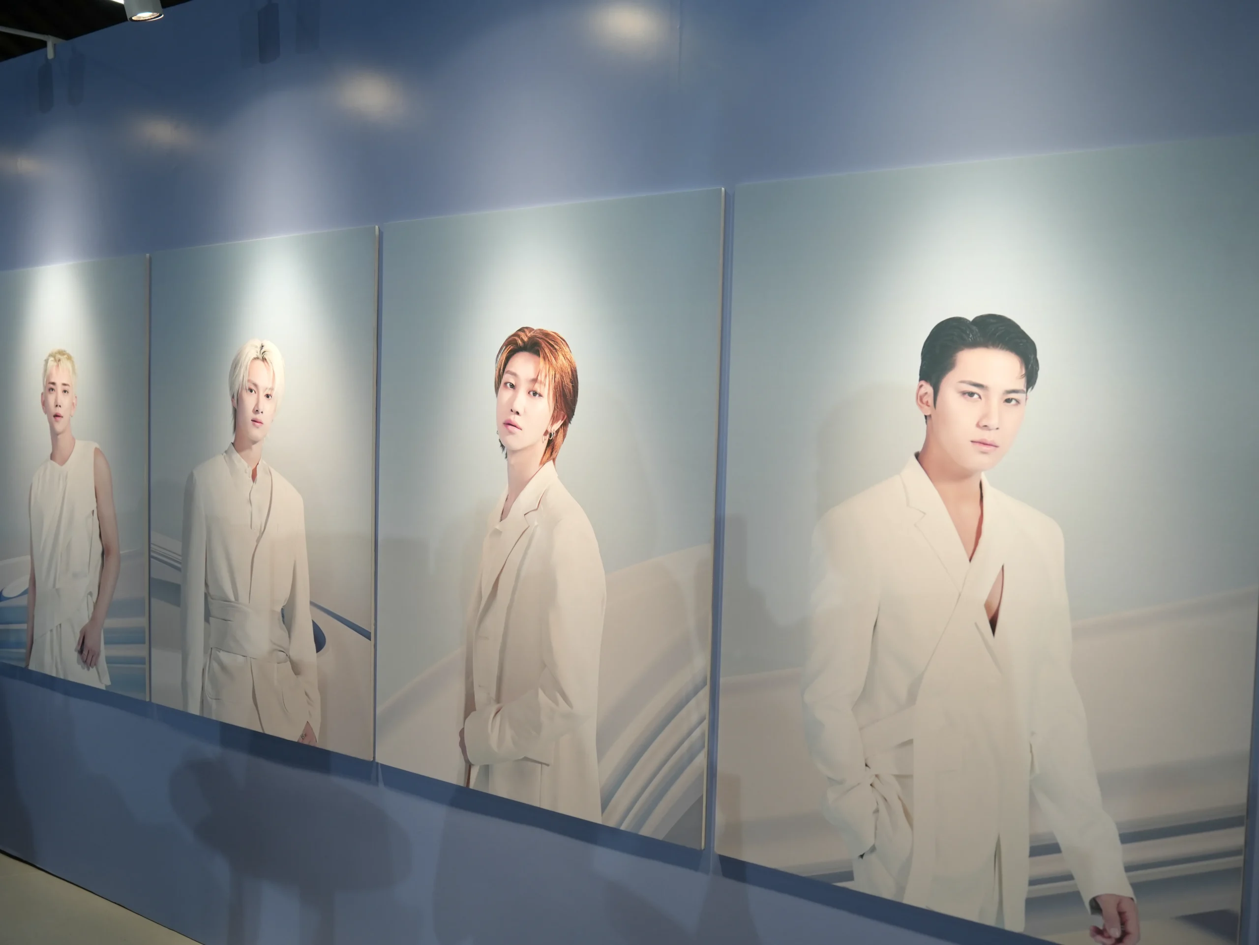 【開箱】集合啦！克拉親友會！SEVENTEEN 官方快閃店正式登場，還有超強打卡互動空間等你蒞臨