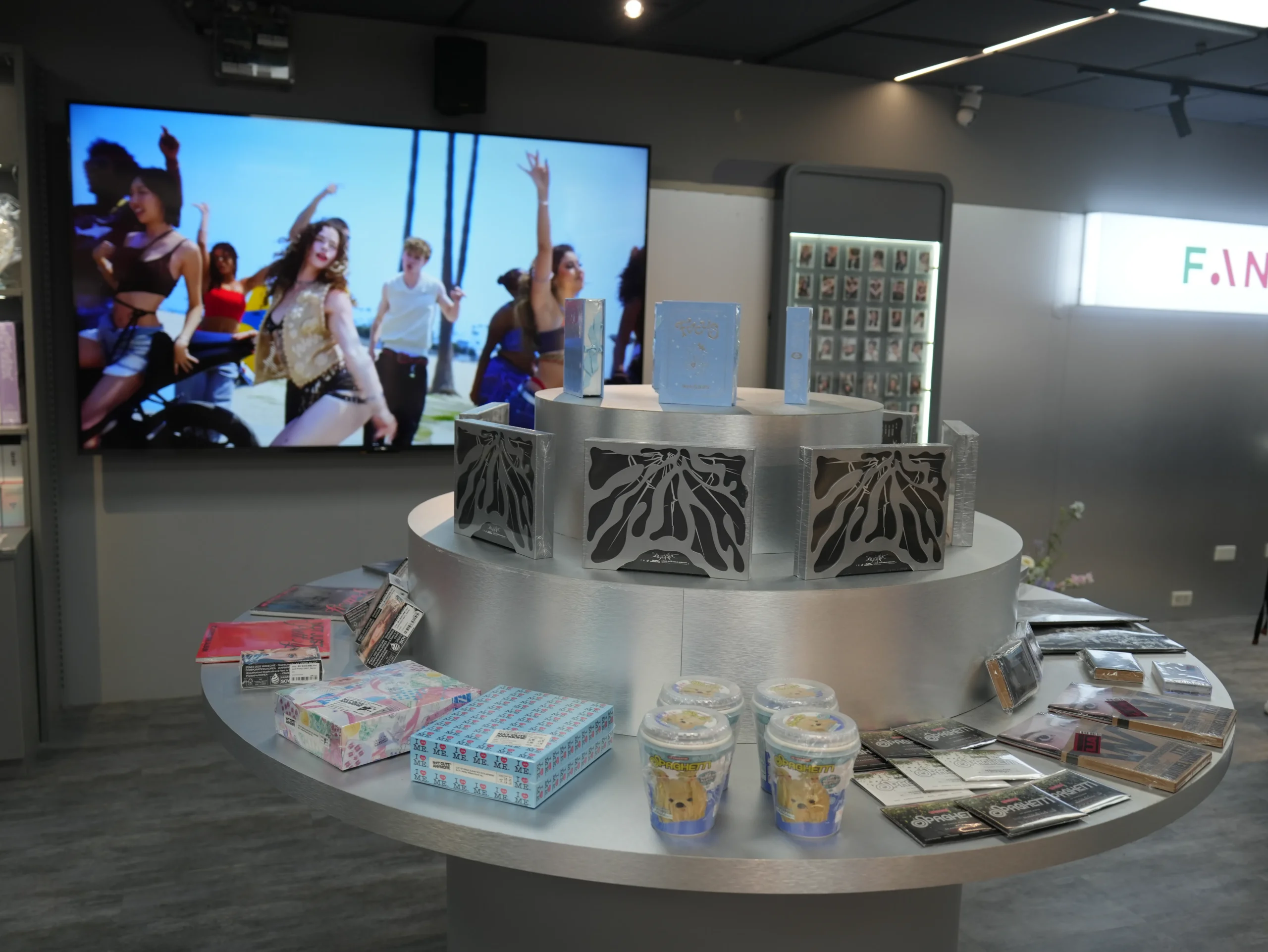 西門町潮流據點又加一！沉浸式流行文化地下城「西門地下市」正式開幕！