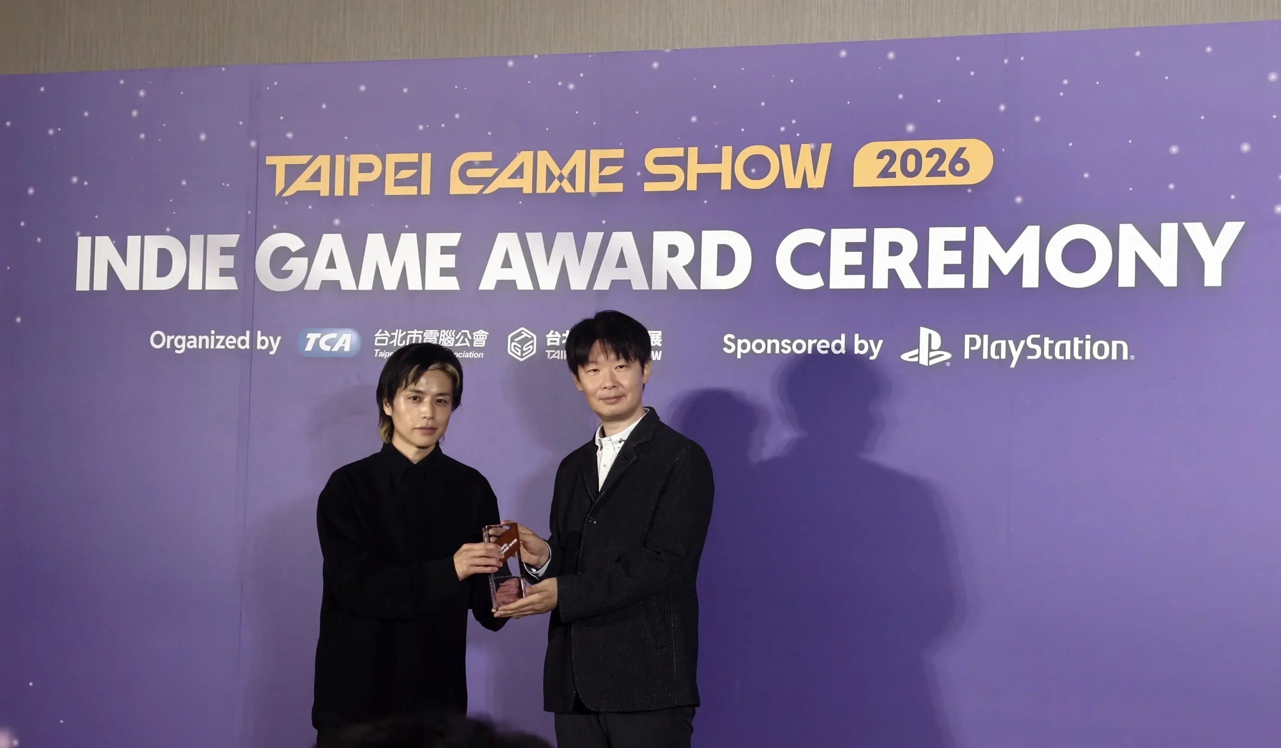 情感敘事獲高度肯定!日本獨立遊戲《折言》(and Roger) 橫掃「Indie Game Award 2026」 兩大獎項