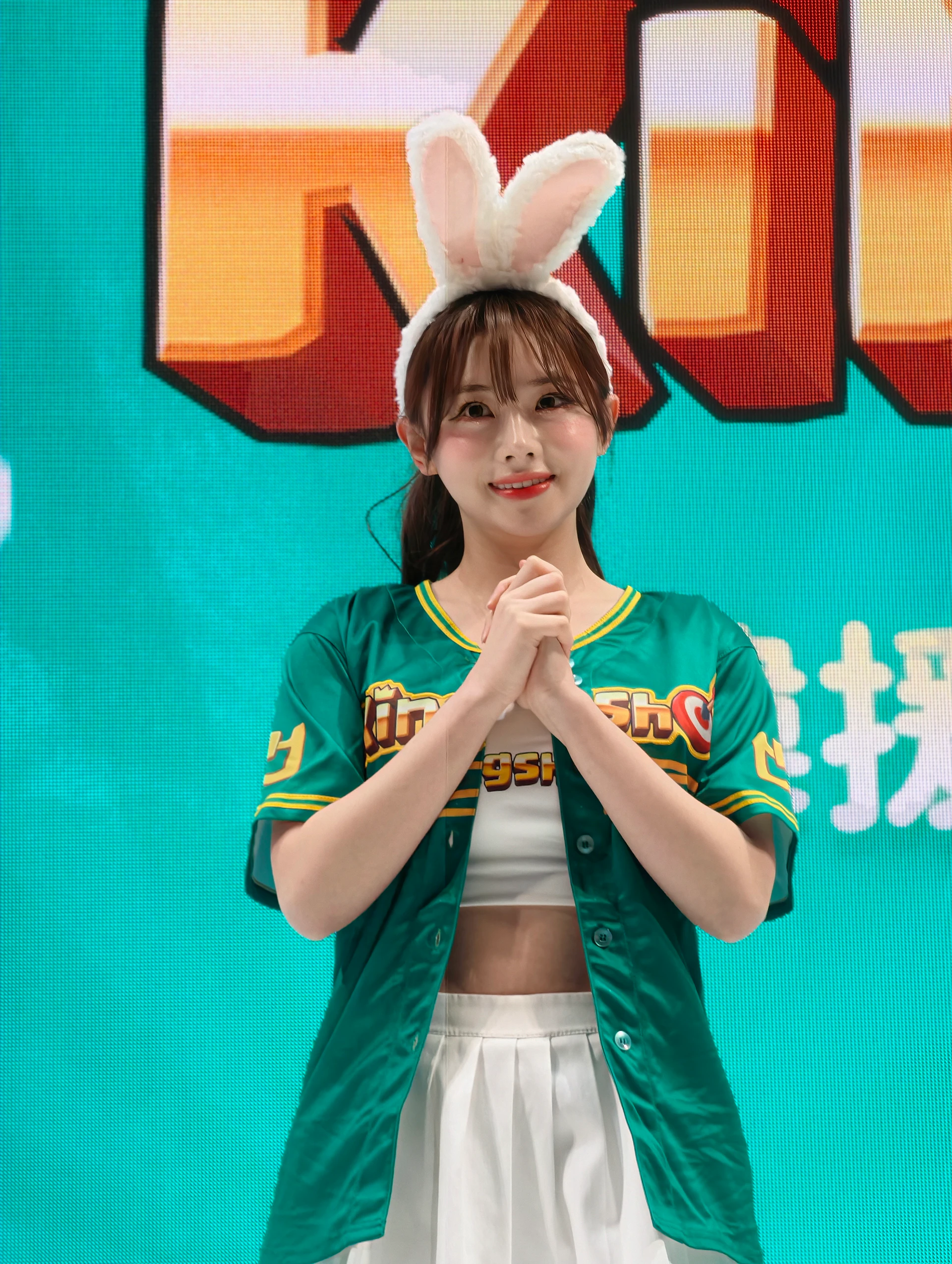 韓援啦啦隊女神登台　《寒霜啟示錄》、《KingShot》舞台首日人潮爆滿