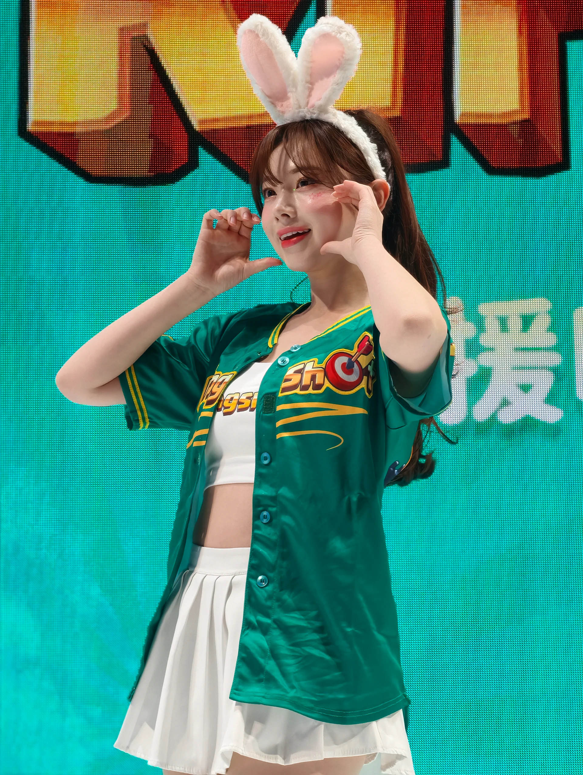 韓援啦啦隊女神登台　《寒霜啟示錄》、《KingShot》舞台首日人潮爆滿