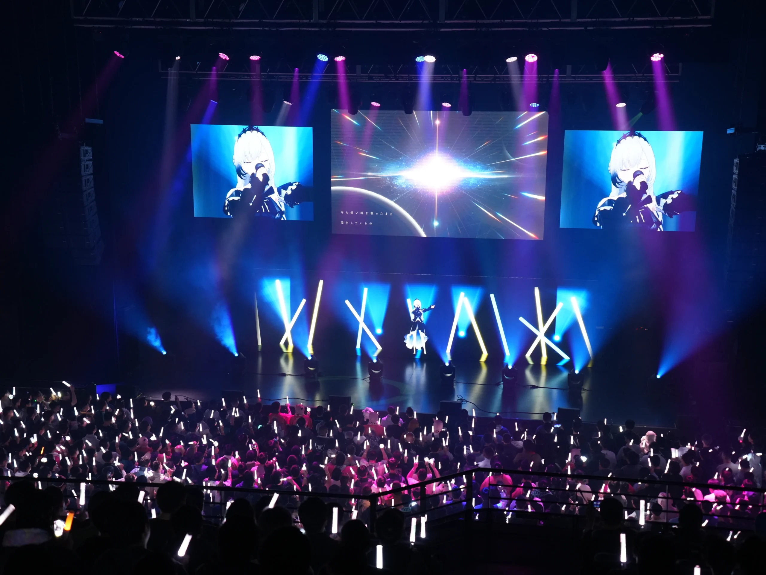 【開箱】歌姬們跨越次元與國境，唱出《TUBEOUT! in TAIPEI 2026》虛實交織的歌聲盛宴