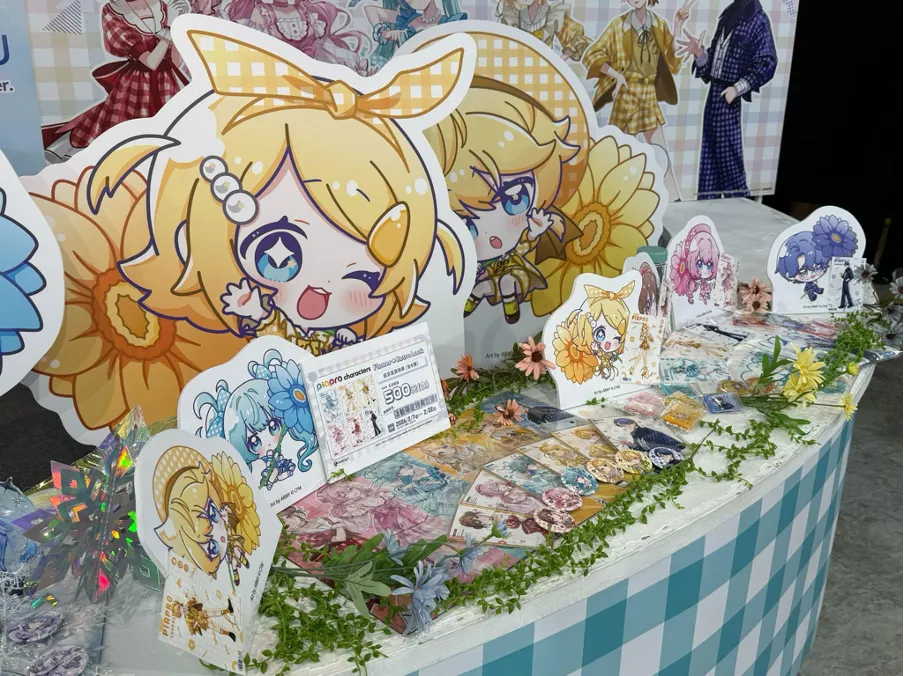 《初音未來 快閃店 - SNOW MIKU & Piapro Characters Flower*Retro Look 》快閃店於 2 月 7 日至 2 月 22 日在台北松菸文創園區登場！