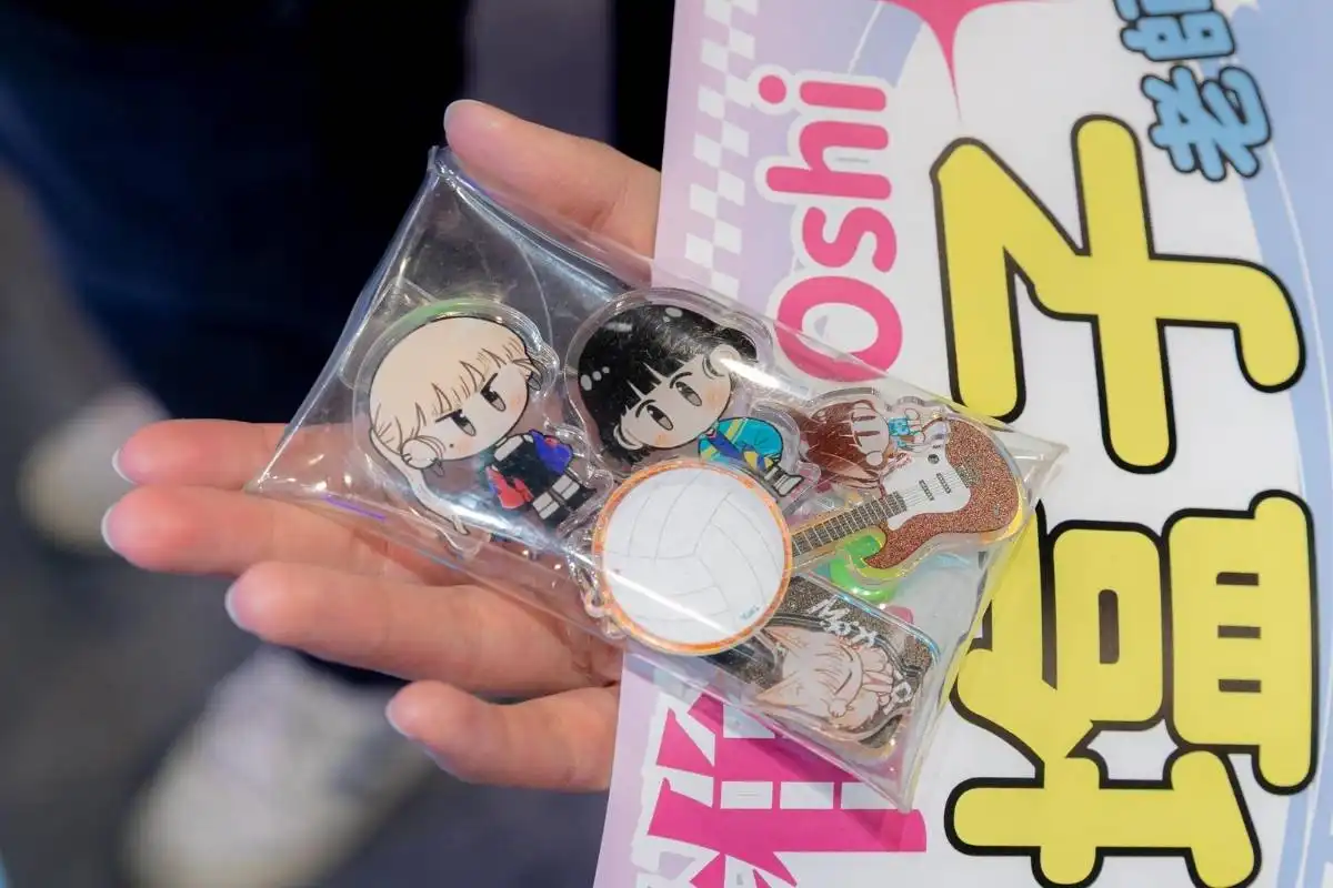 超人氣 GL 作品《Madder & Teal》首場簽書會於 2026 國際書展圓滿落幕！漫畫家海塩子與讀者暢聊創作歷程與心得