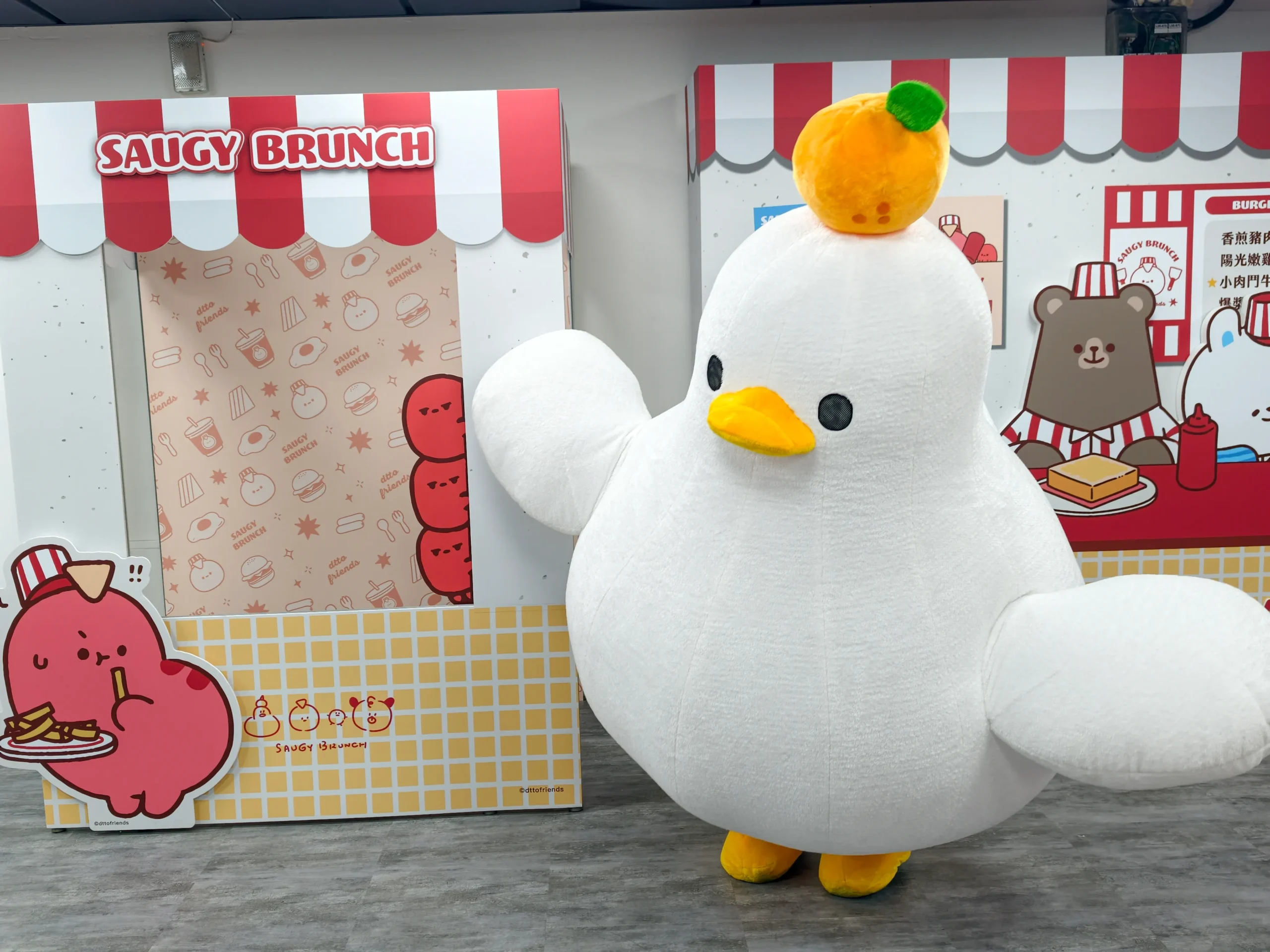 【開箱】超可愛的 dtto friends 台式早餐店現身西門地下市！《SAUGY BRUNCH》主題快閃店即日登場