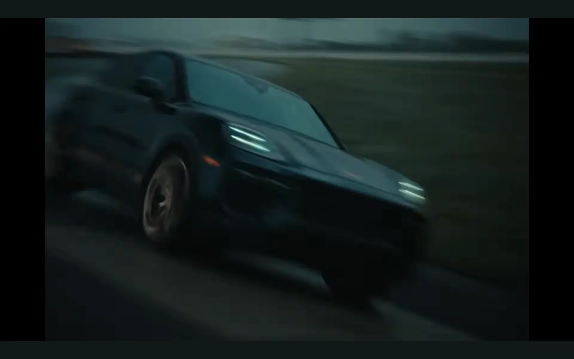 我們相信里昂!保時捷釋出與《惡靈古堡:安魂曲》合作宣傳影片