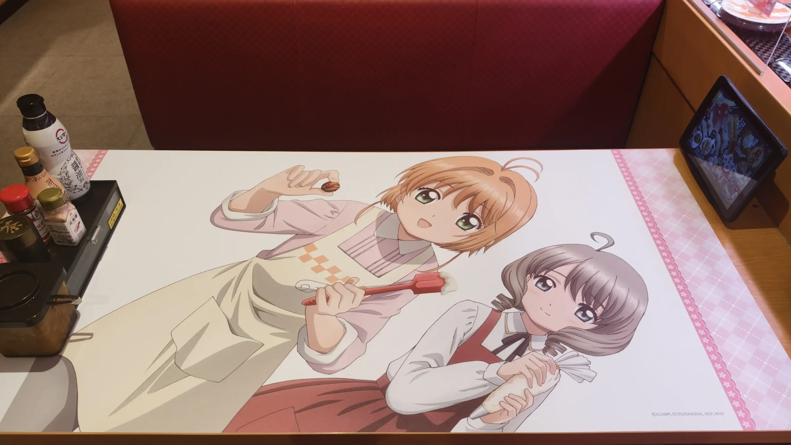 【開箱】《庫洛魔法使 透明牌篇》X壽司郎 無主之食啊，遵循魚之壽司的指引，代作吾之熱量吧！