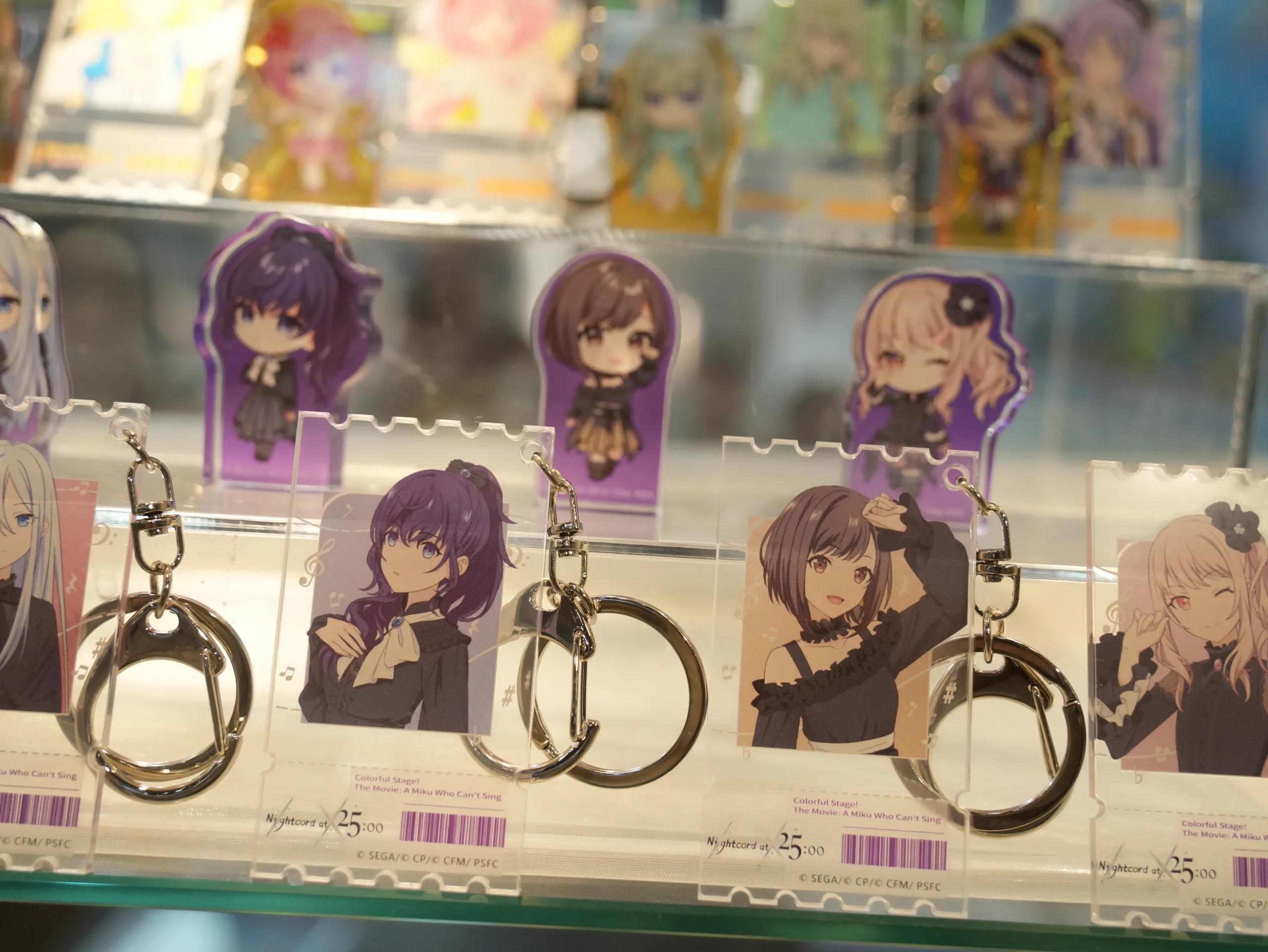 【開箱】《劇場版 世界計畫 崩壞的世界與無法歌唱的初音未來》x 萌番 MoreFun，找回最初歌唱的勇氣！