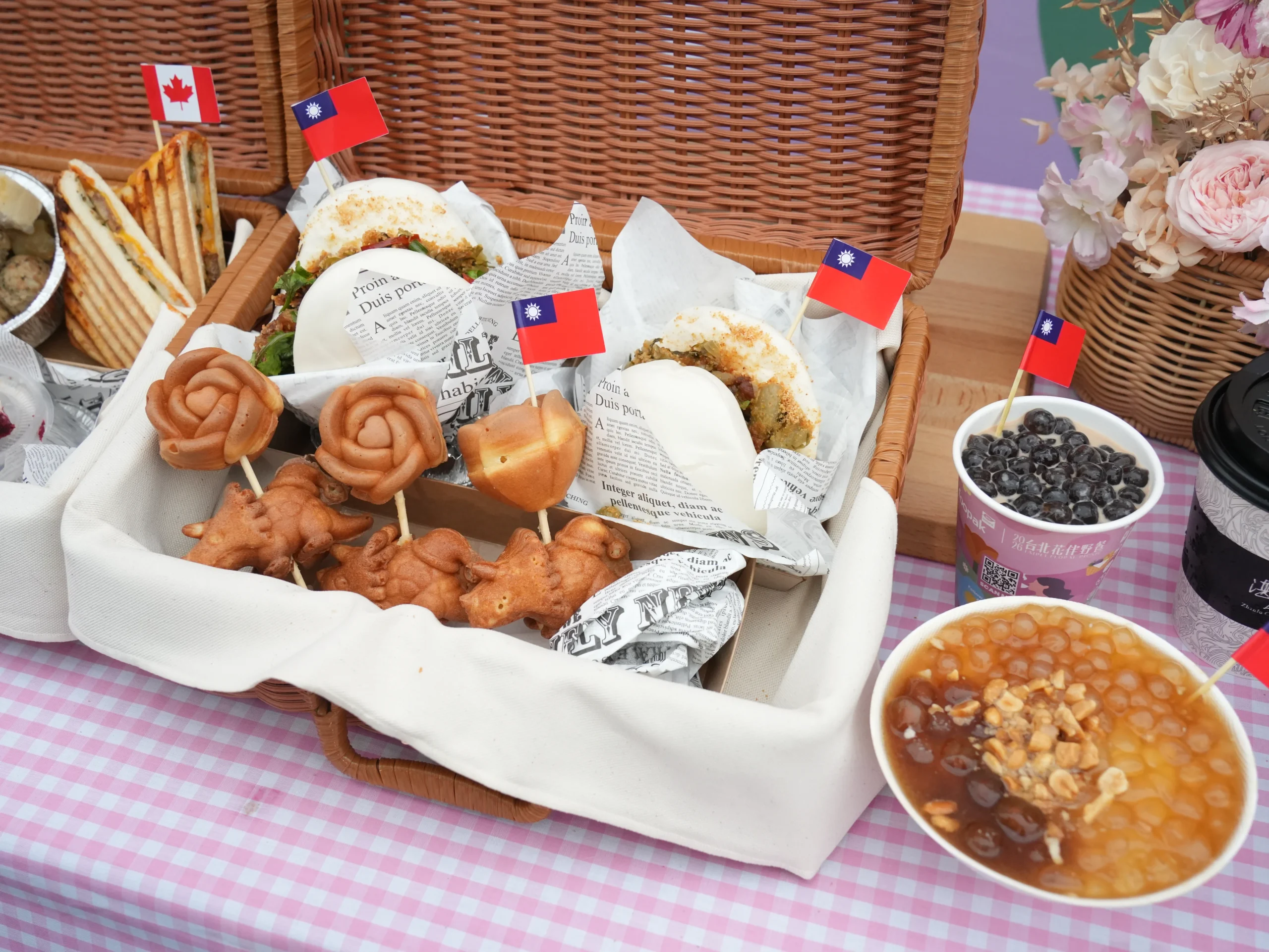 【開箱】2026 台北花伴野餐攜手《Pokémon GO》，各國美食餐籃大開箱，一齊走春樂抓寶！