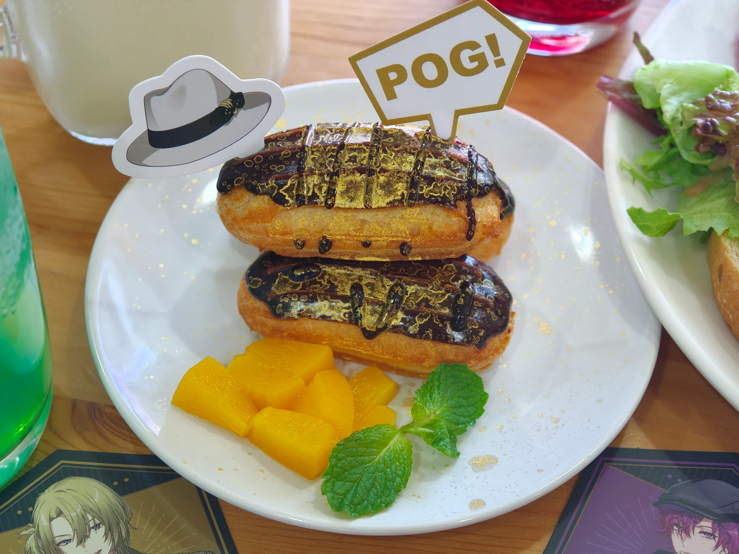 【開箱】與彩虹社 EN 的六人解開謎團！NIJISANJI EN《偵探謎影》x FANFANS CAFÉ 聯名咖啡廳正式登場！