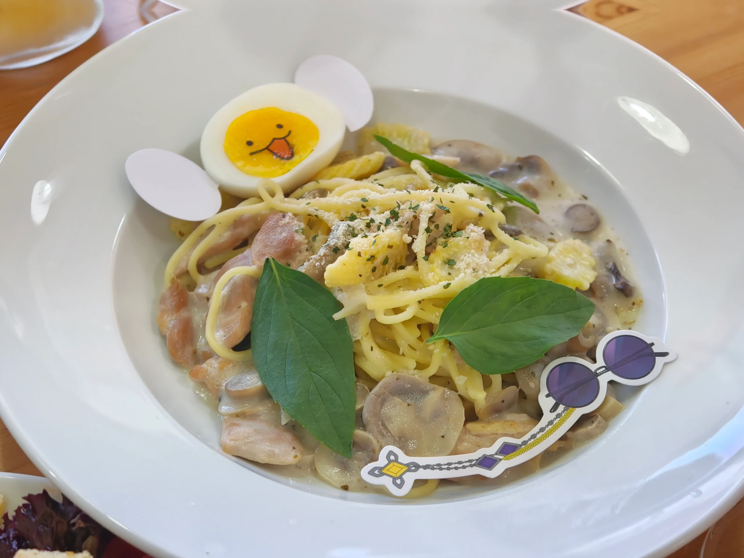 【開箱】與彩虹社 EN 的六人解開謎團！NIJISANJI EN《偵探謎影》x FANFANS CAFÉ 聯名咖啡廳正式登場！