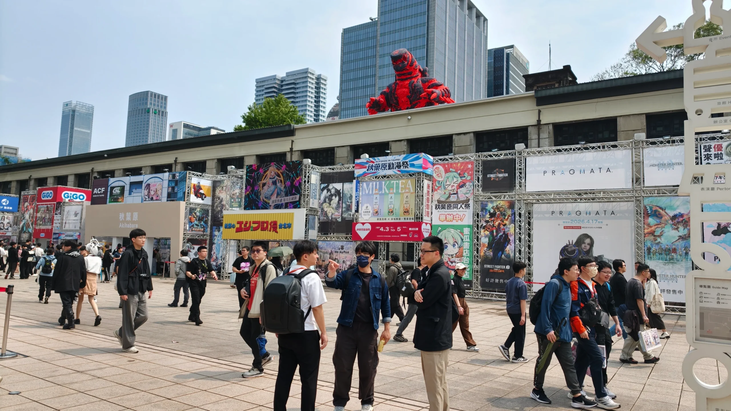 第一屆 A.C.F. 秋葉原動漫祭熱鬧登場,超人氣 Coser Enako 現身分享 Cosplay 經驗秘辛