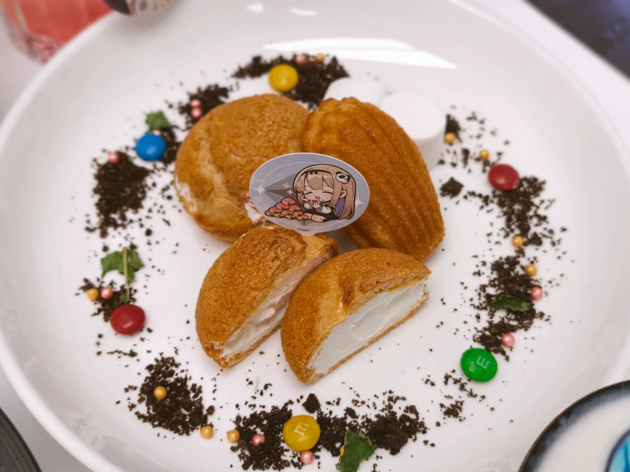 【開箱】當夢境號駛入現實～卡厄思夢境 x Cayenne Café 凱岩主題餐廳 忠孝店正式開張～