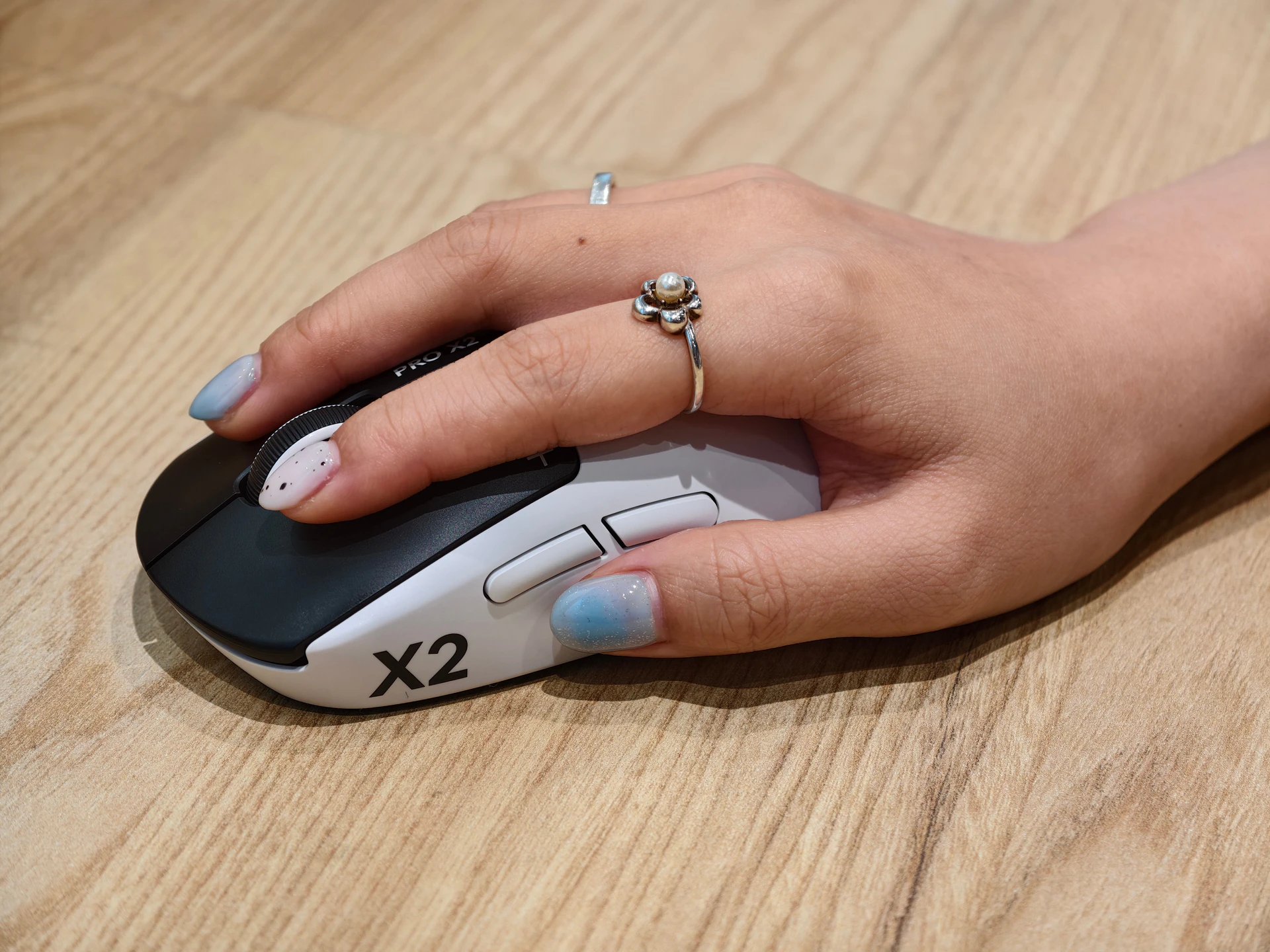 2026年滑鼠黑科技！革命性的極速與輕盈　Logitech G PRO X2 SUPERSTRIKE深度實測