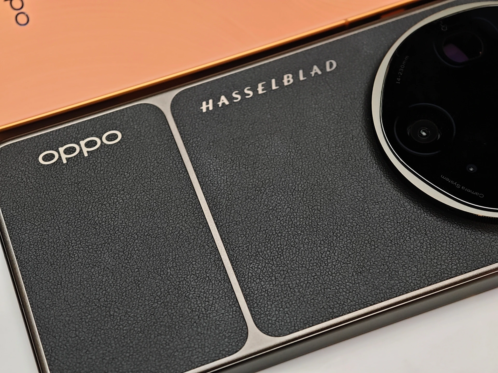 OPPO Find X9 Ultra登台　「口袋哈蘇」雙2億、10倍光學長焦直接拉滿