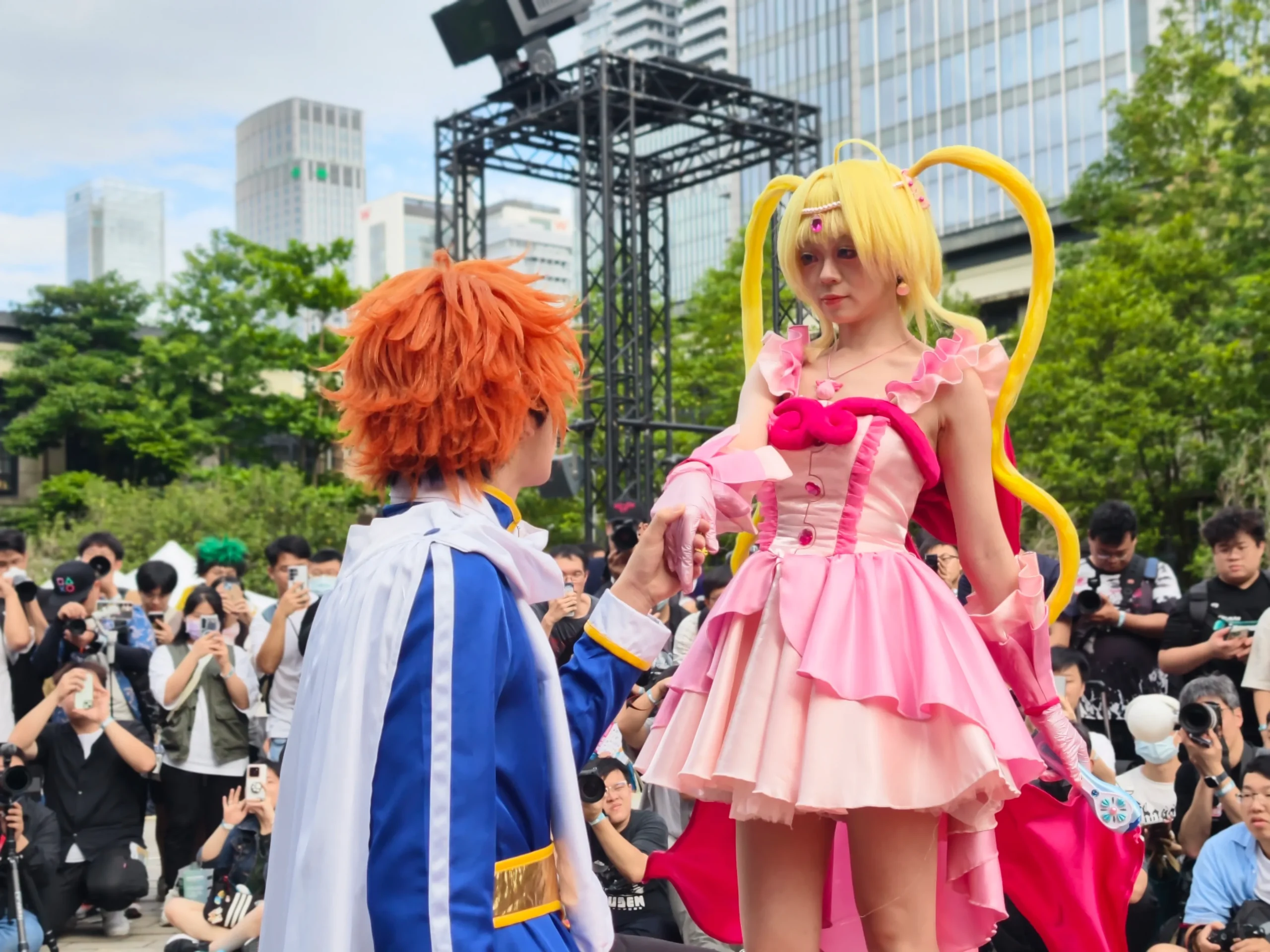 【acosta！】神級 Coser 伊織萌再度降臨台北！日本最大 Cosplay 專場「acosta！@台北站 Vol. 2」人潮再次擠爆