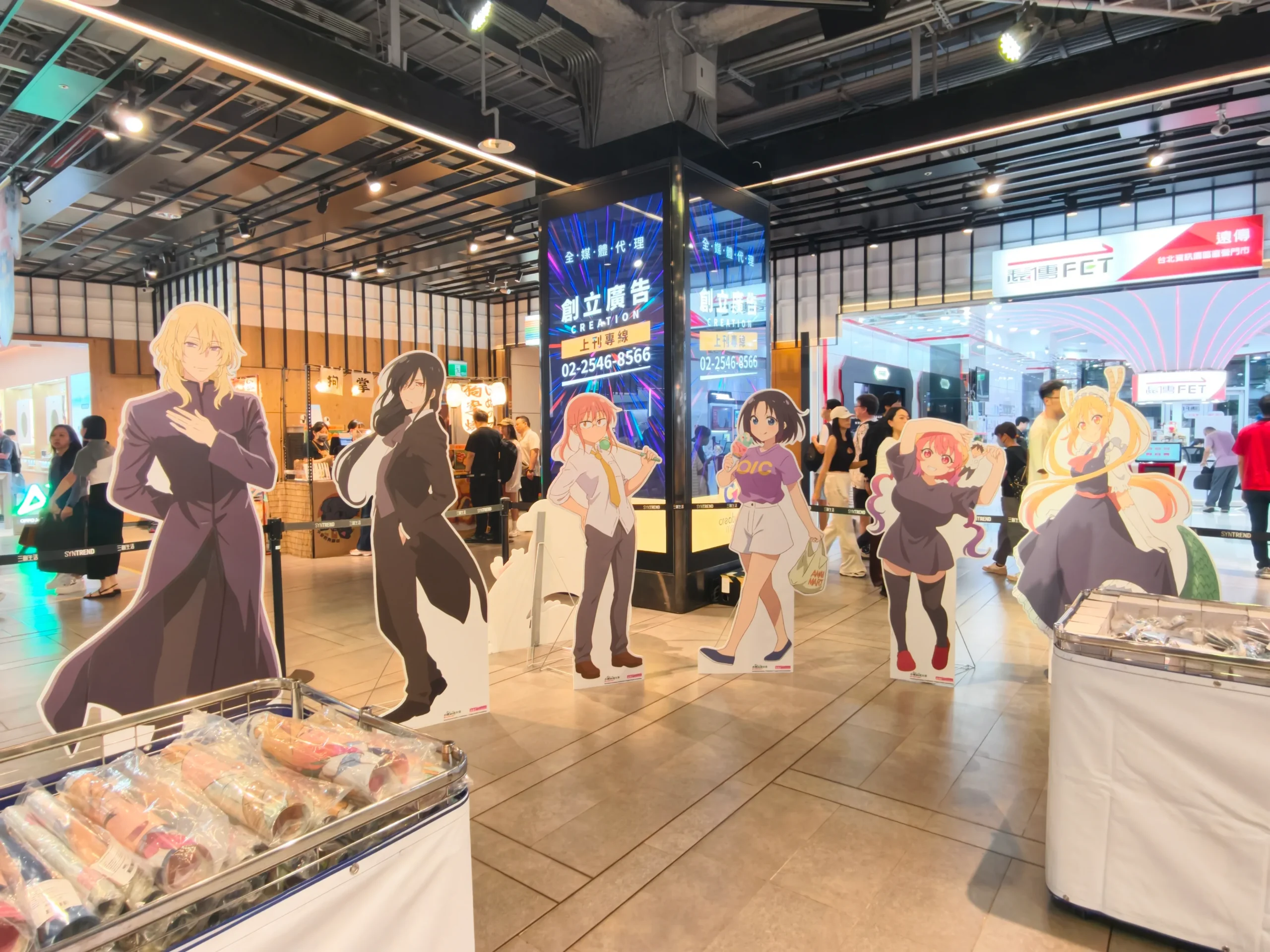 【開箱】《勝利女神：妮姬》墨繪 |《孤獨搖滾》期間限定快閃店