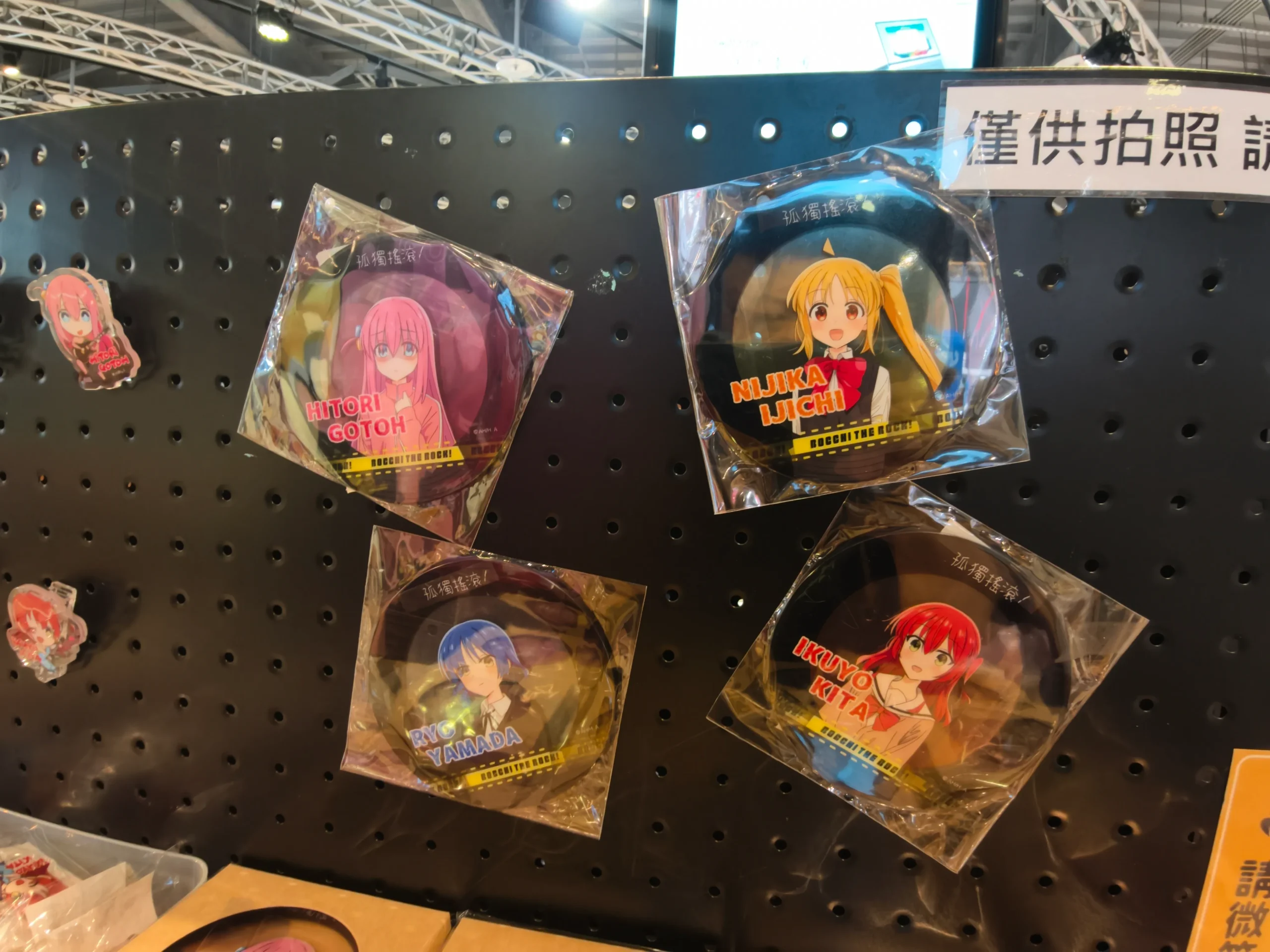 【開箱】《勝利女神：妮姬》墨繪 |《孤獨搖滾》期間限定快閃店