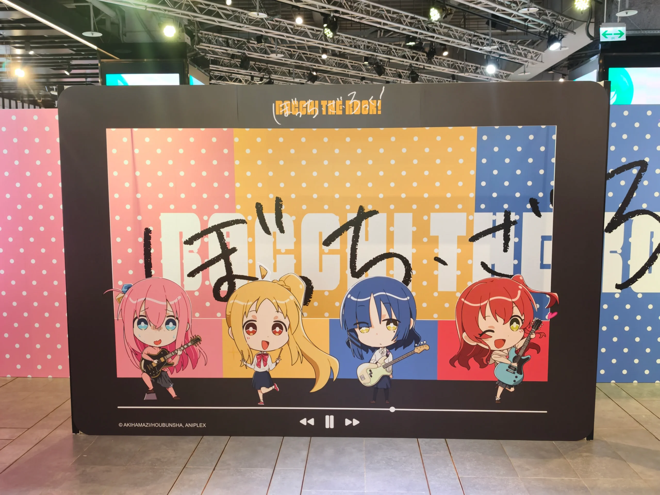 【開箱】《勝利女神:妮姬》墨繪 |《孤獨搖滾》期間限定快閃店