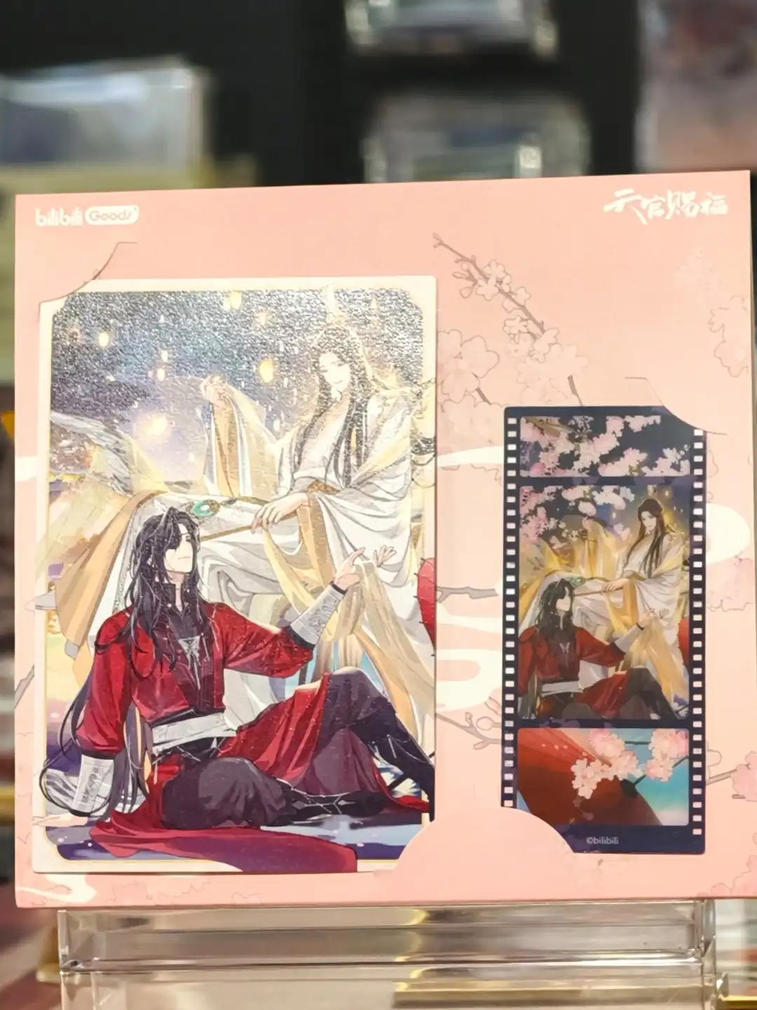 【開箱】《天官賜福》動畫 天地流光原畫紀念活動 多張精美原畫&台灣限定周邊，6 月 17 日華山登場