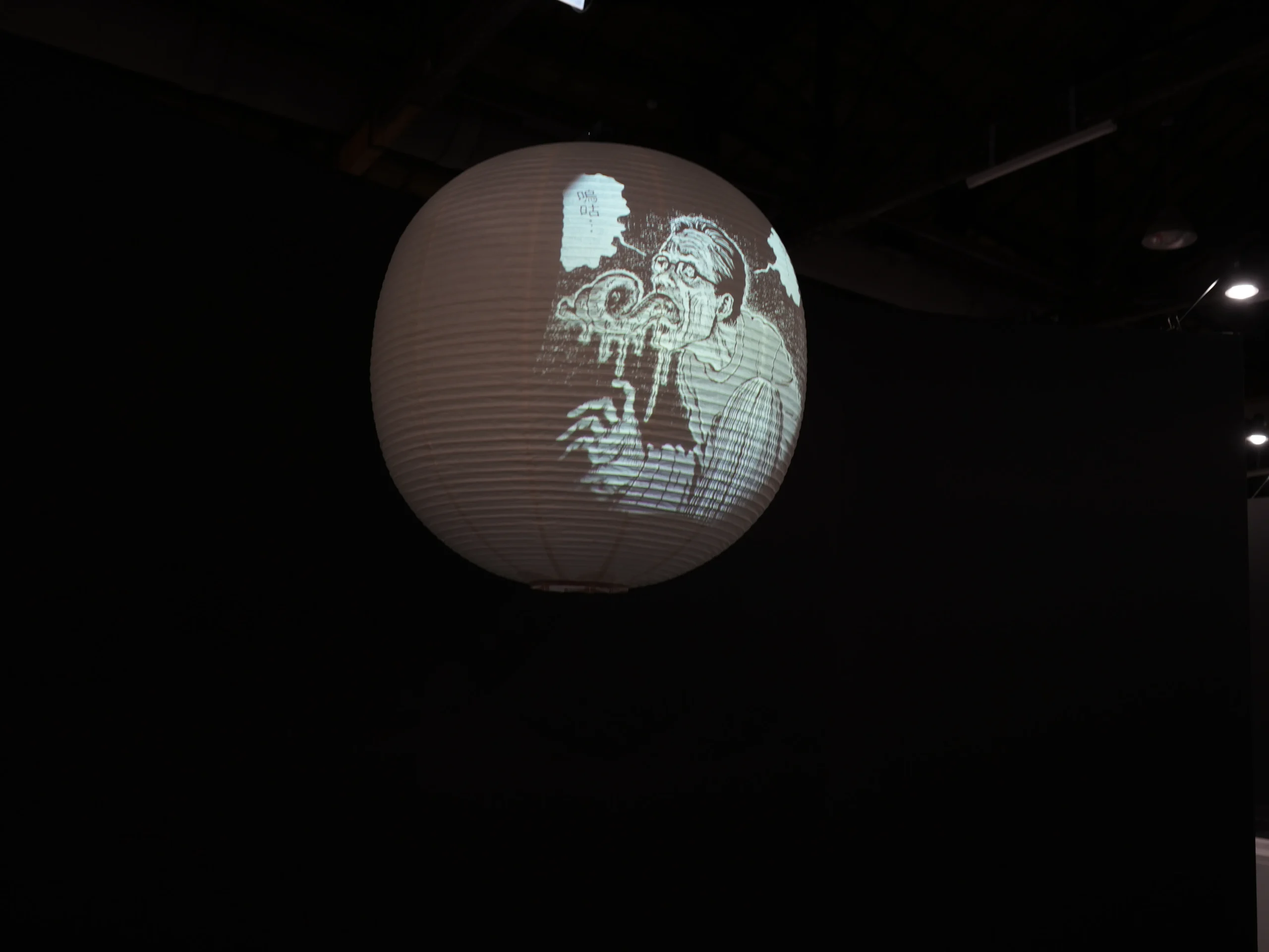 【開箱】伊藤潤二首場海外大型原畫展《伊藤潤二展 誘惑》登台　走進恐怖大師怪誕、詭譎又令人著迷的藝術世界